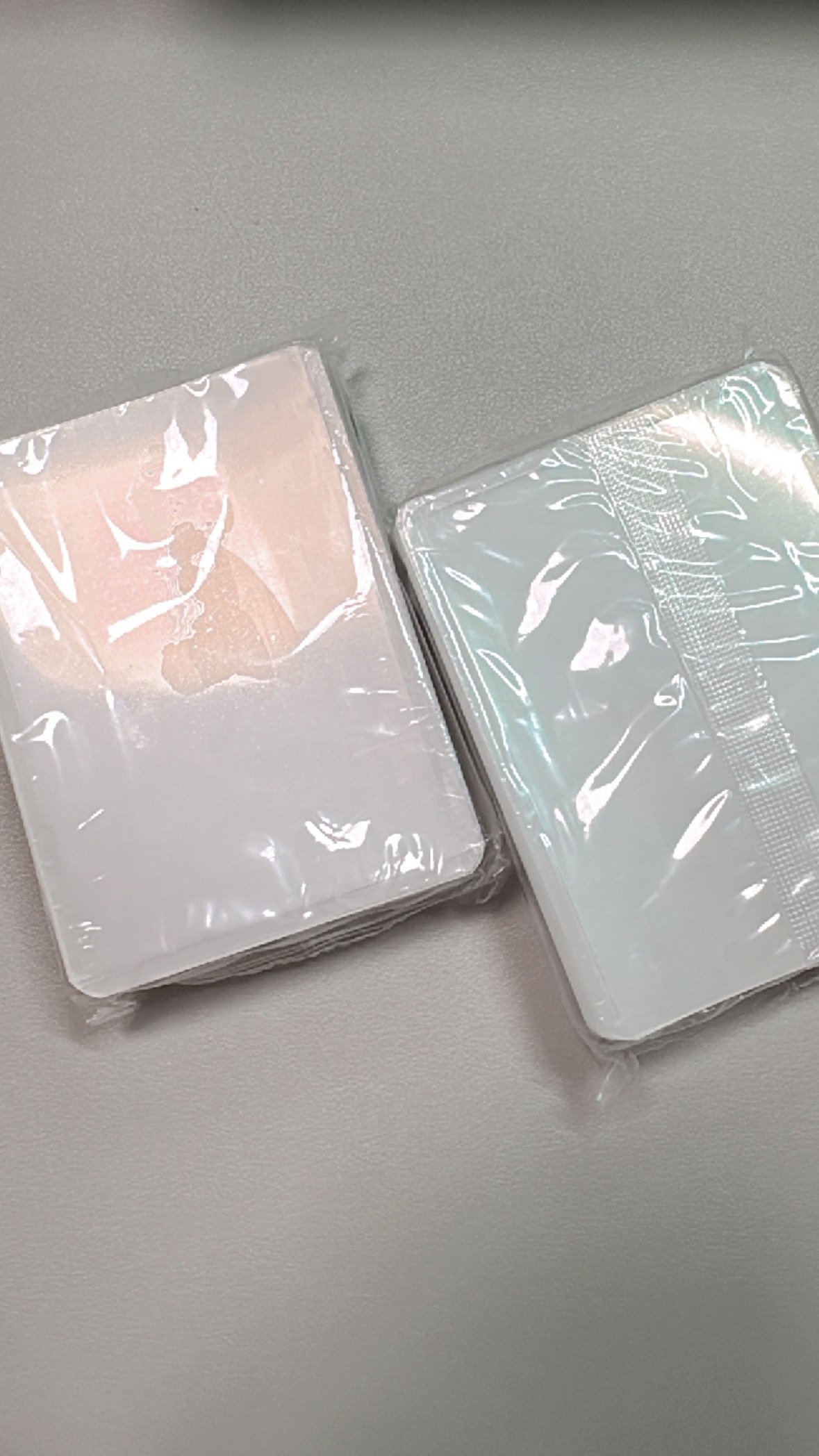 【硬卡套】出卡必備｜雙面覆膜｜保護愛豆小卡｜卡膜 硬紙板好朋友