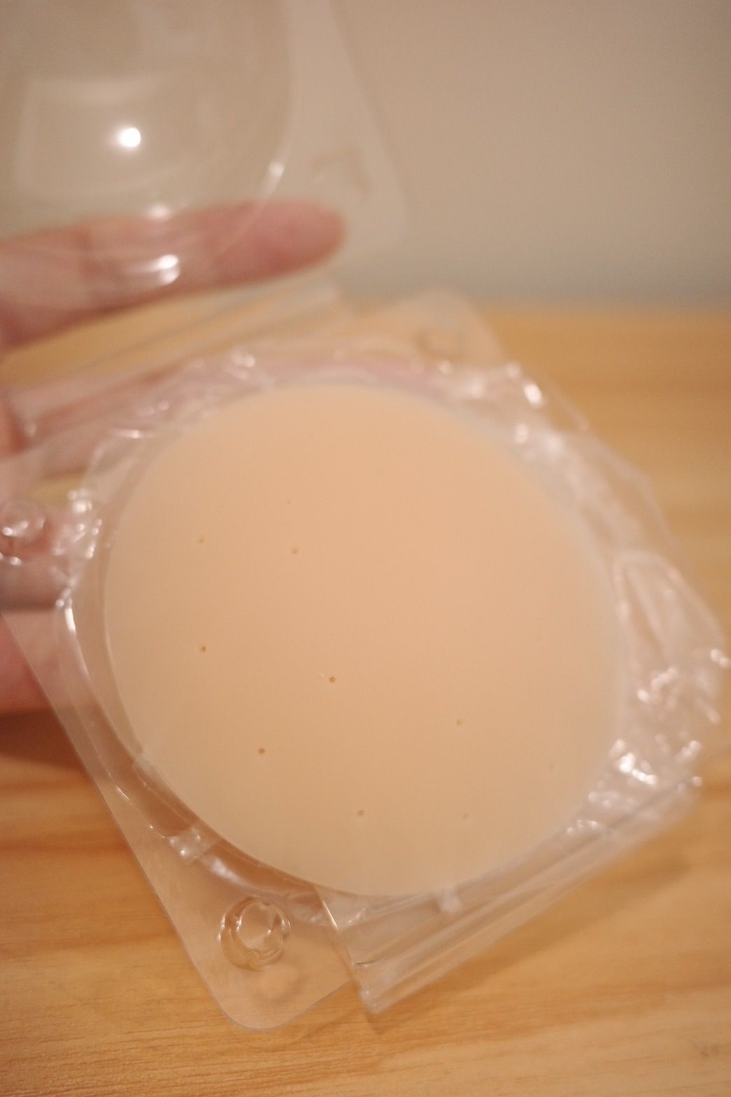 加購區!!不可單買，熱銷超隱型透氣胸貼✨✔️湊免運!!