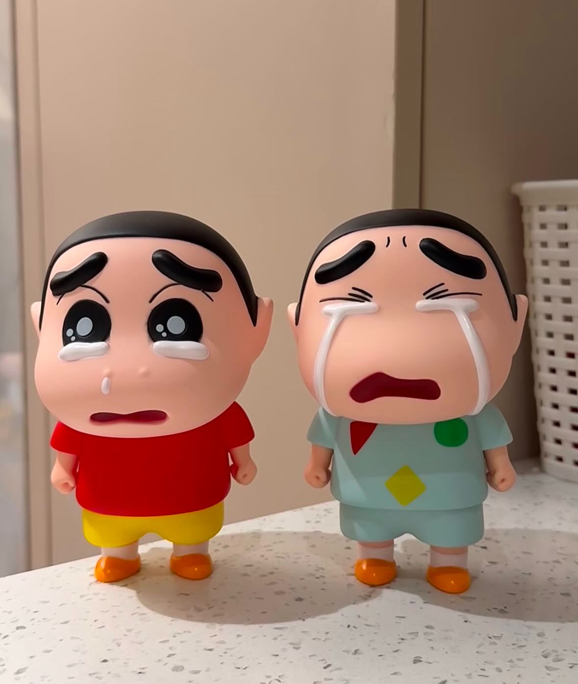 超萌可愛趣味小新痛哭流涕公仔