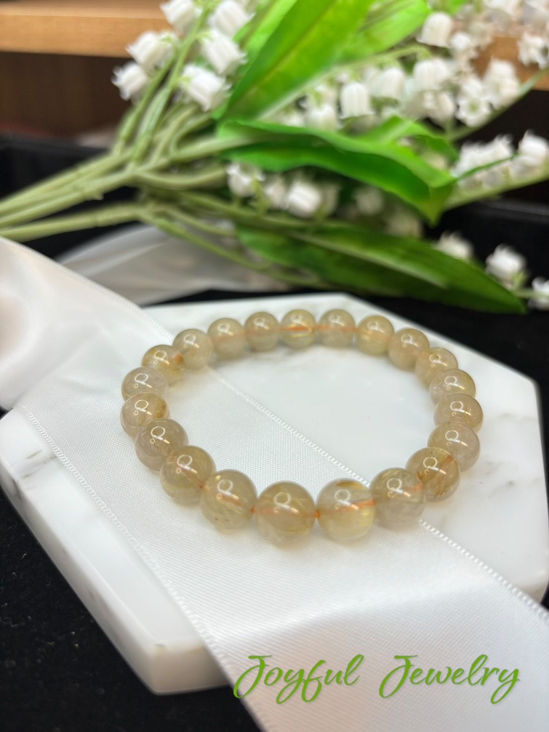 金髮晶水晶手串 小確幸飾品 財富之石  旺工作運  加強正偏財運  加強勇氣及正能量  增加行動力