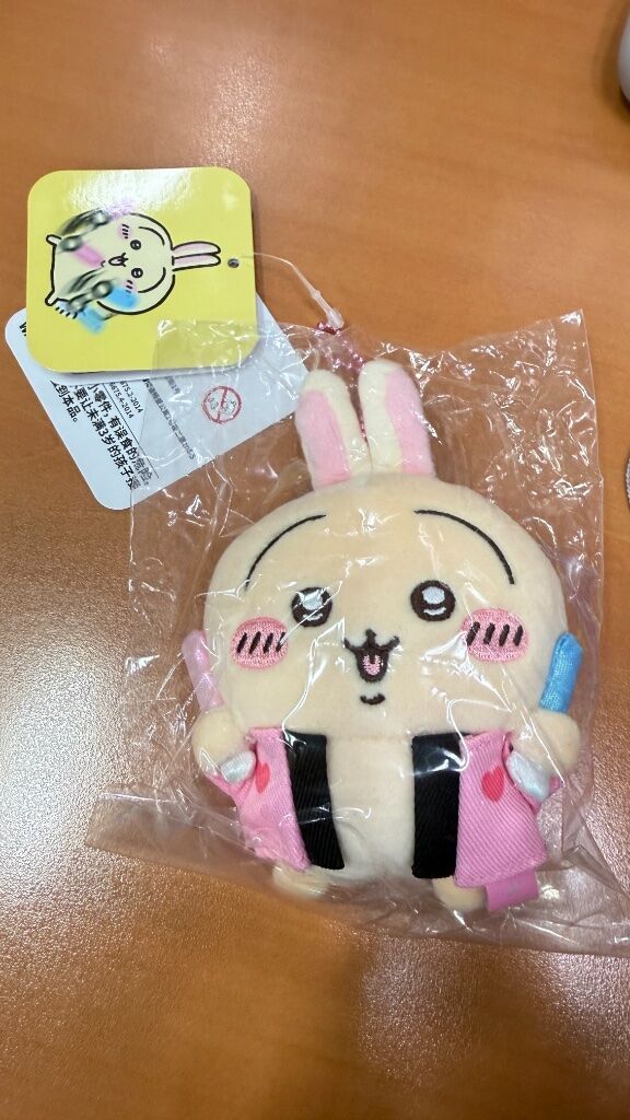 吉伊卡哇 ちいかわ 應援兔（螢光棒） 天貓版 全新未拆袋