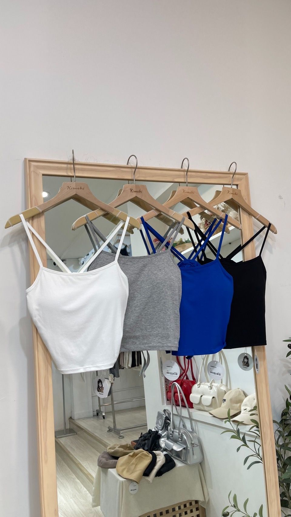 後抽繩罩杯背心