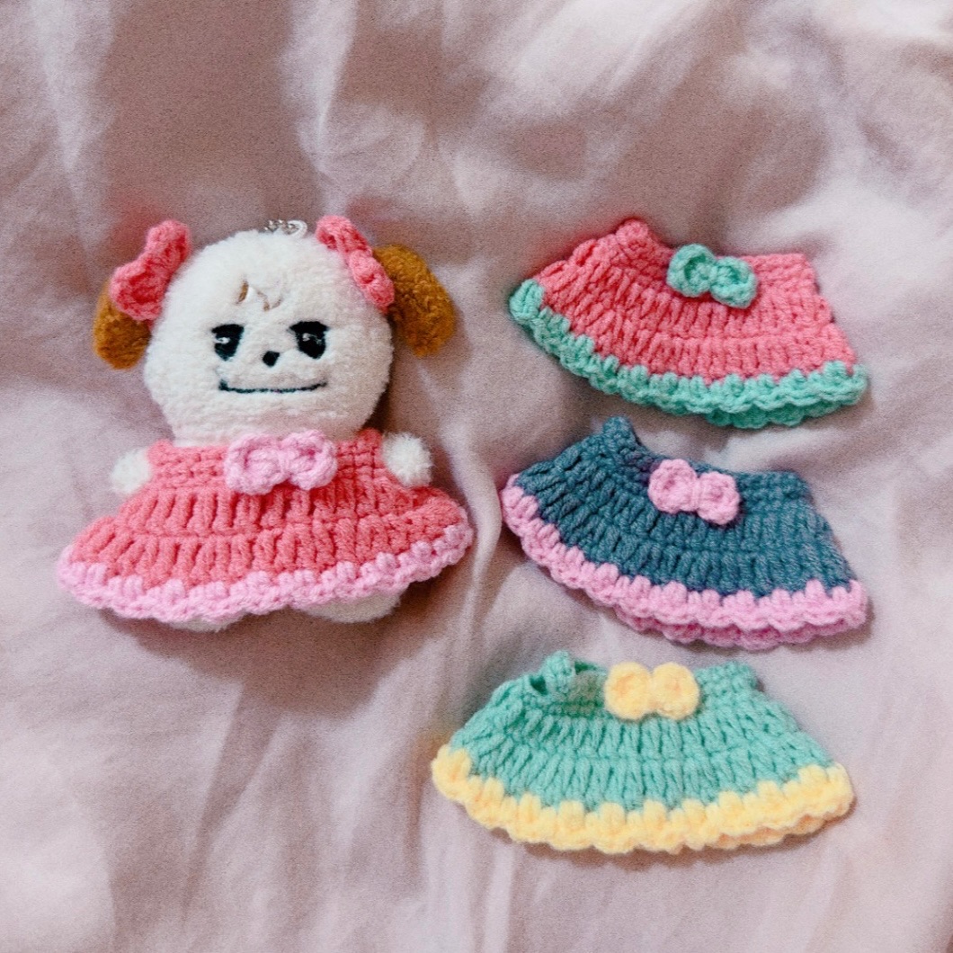 圭咩の蝴蝶結小裙子