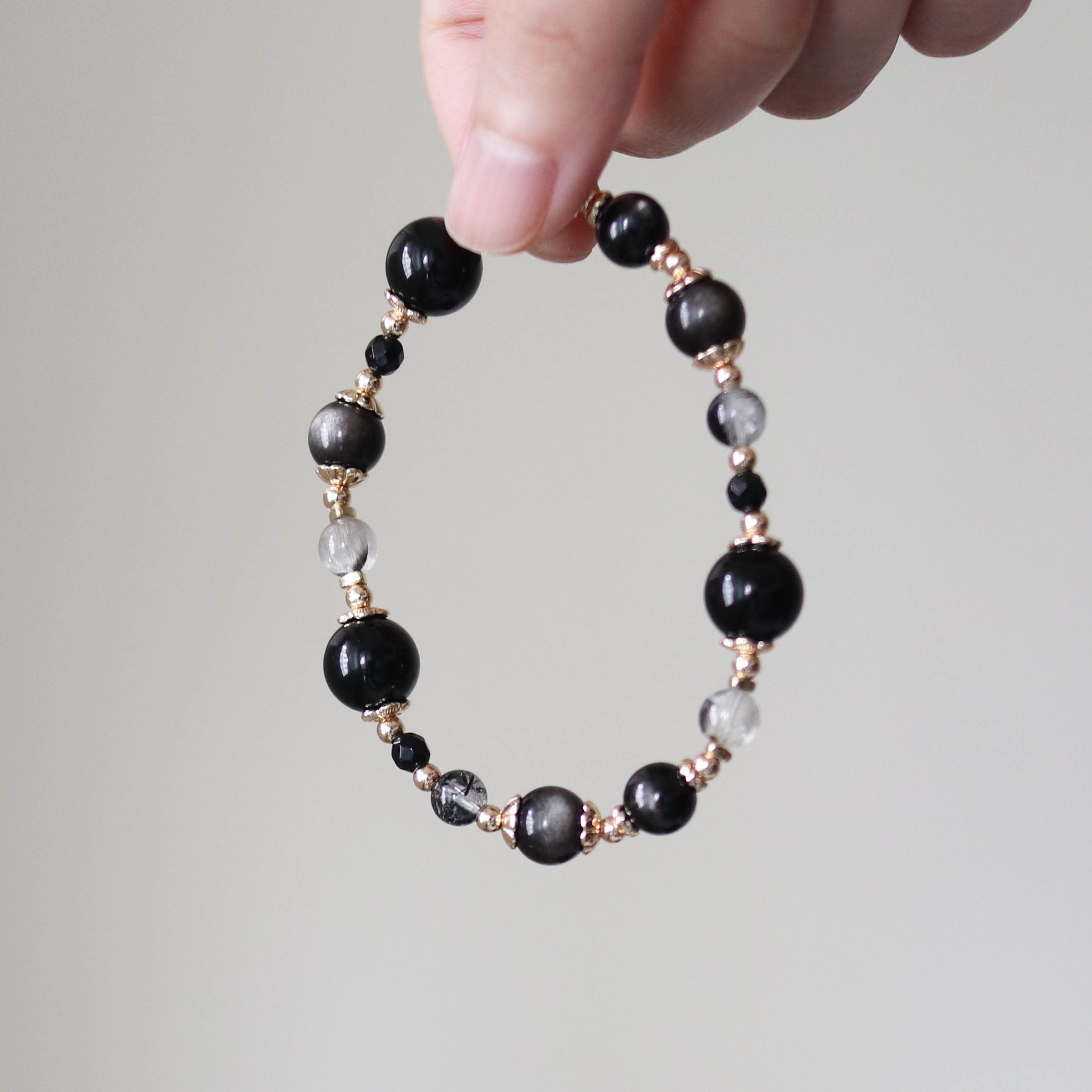 【安全感】黑曜石、銀曜石、金運石、黑銀鈦、黑髮晶、黑瑪瑙 /招財、辟邪、防小人/