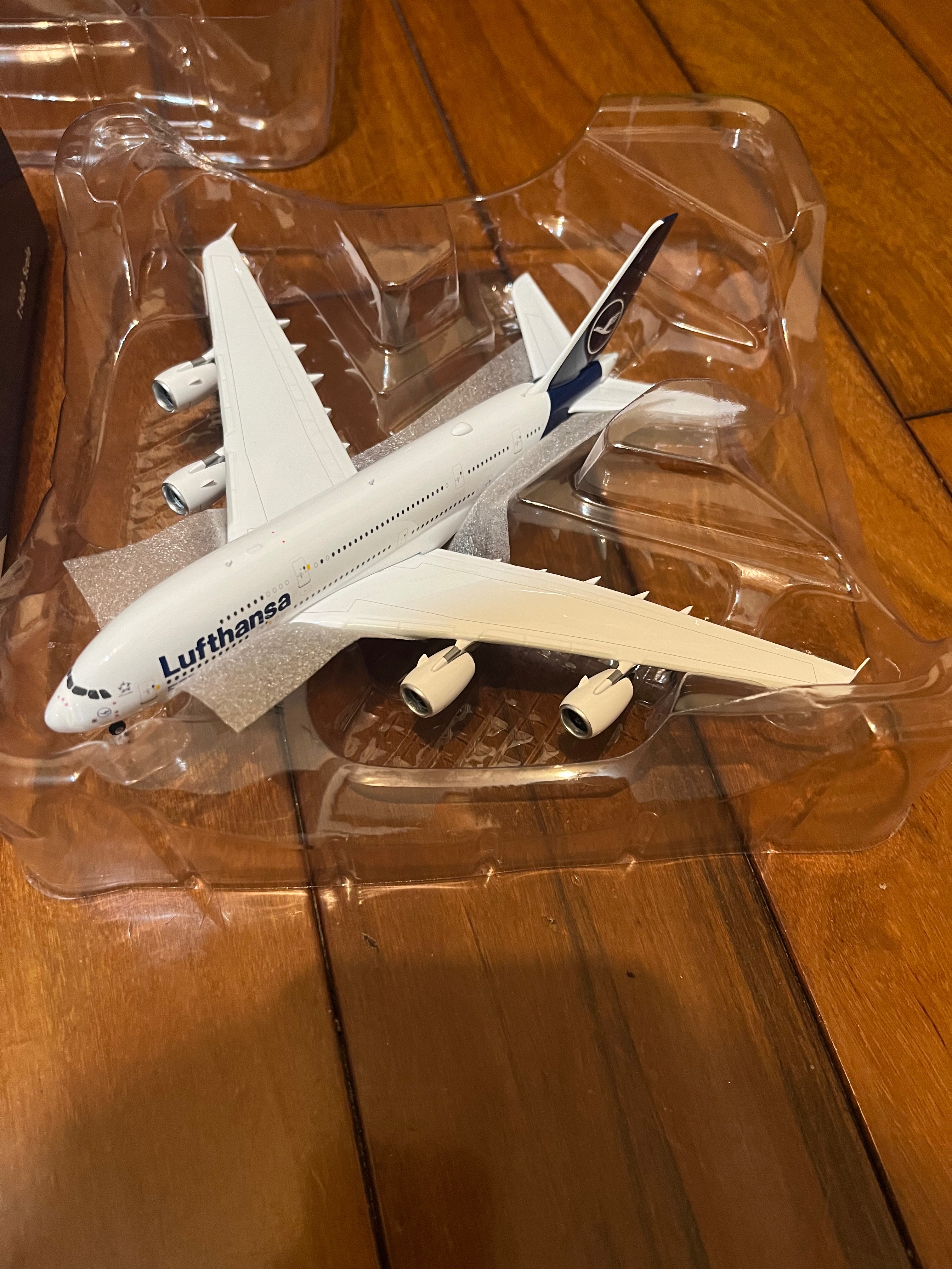 Phoenix 1/400 漢莎航空 Lufthansa A380 D-AIMG 售1400