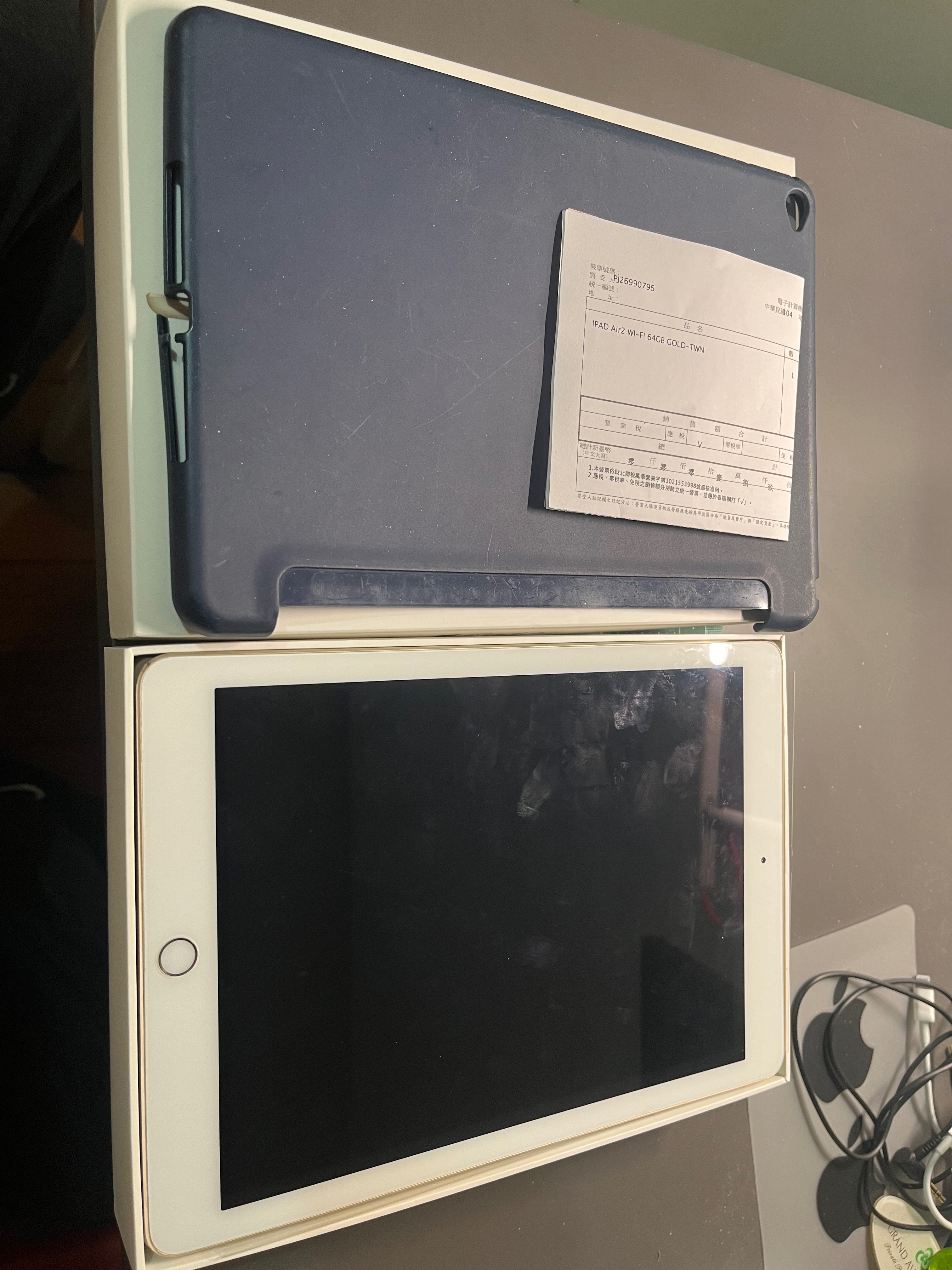 ipad air2 64gb wifi 金色 含發票 盒裝 保護殼 無配件