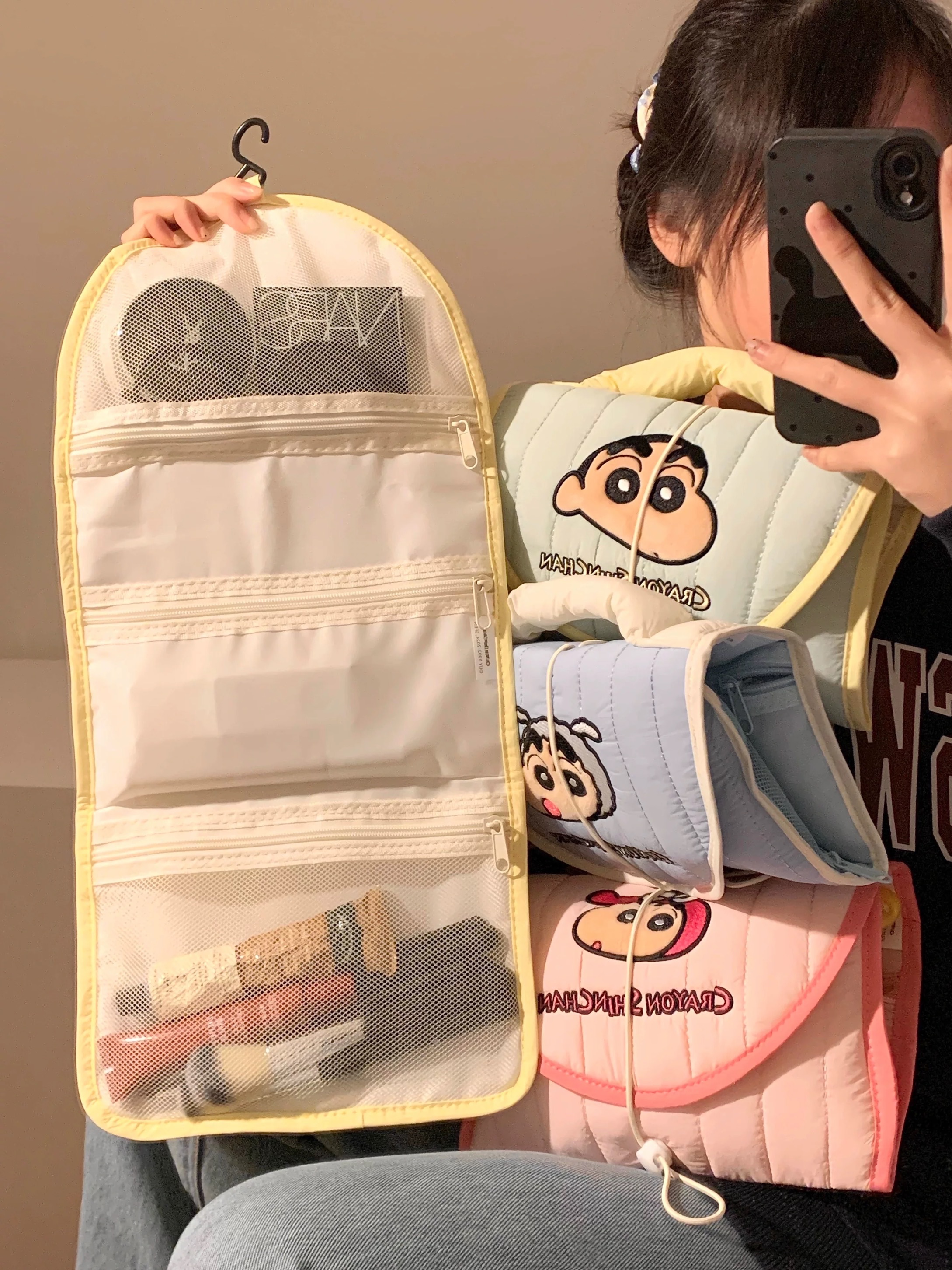 現貨❤️可愛蠟筆小新手提折疊大容量收納包〰
