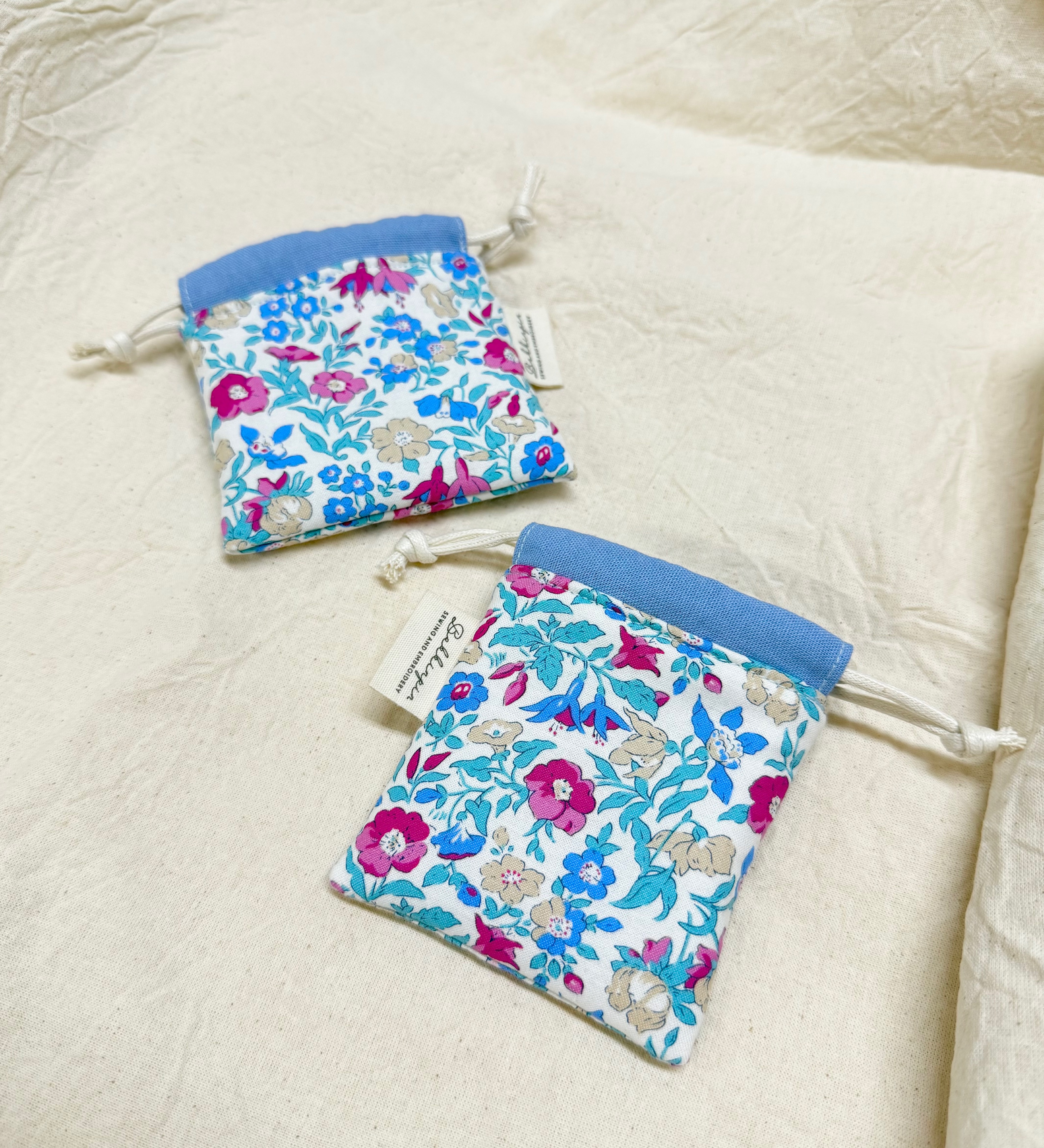 英國Liberty｜Midnight Garden鋪棉束口包