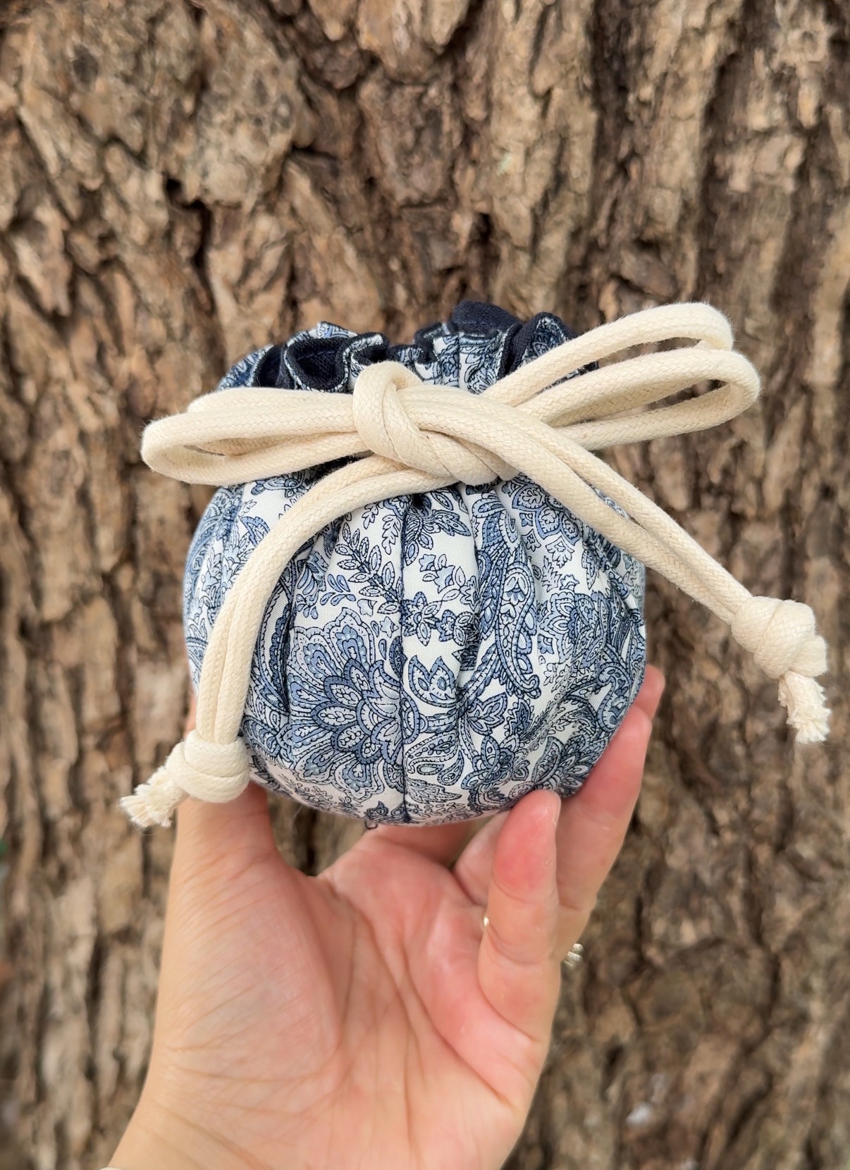 英國Liberty 變形蟲礦包