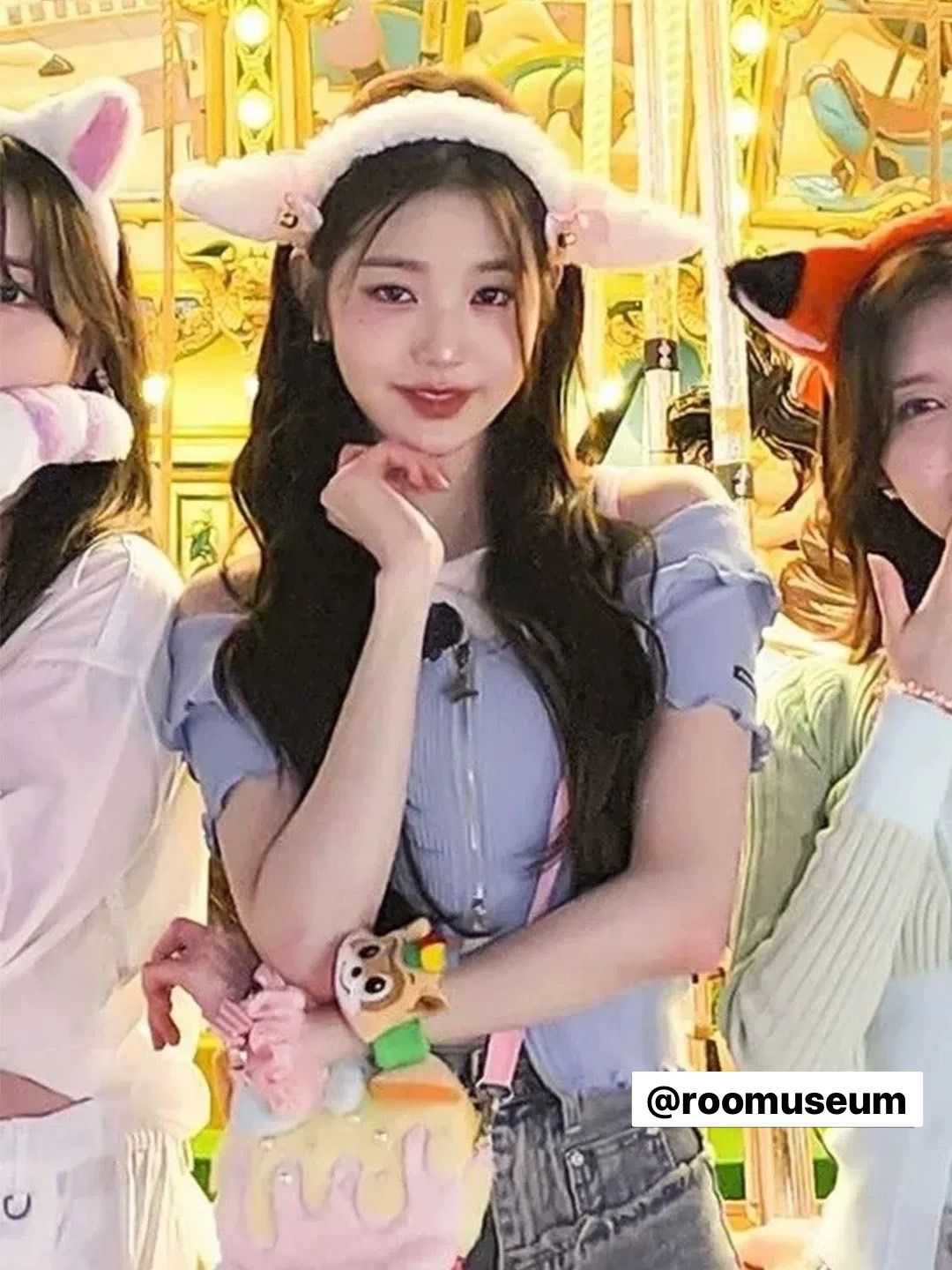 Fancy club 張員瑛同款나비드 투웨이 오프숄더 카라 집업 （BLUE）_F23QB226