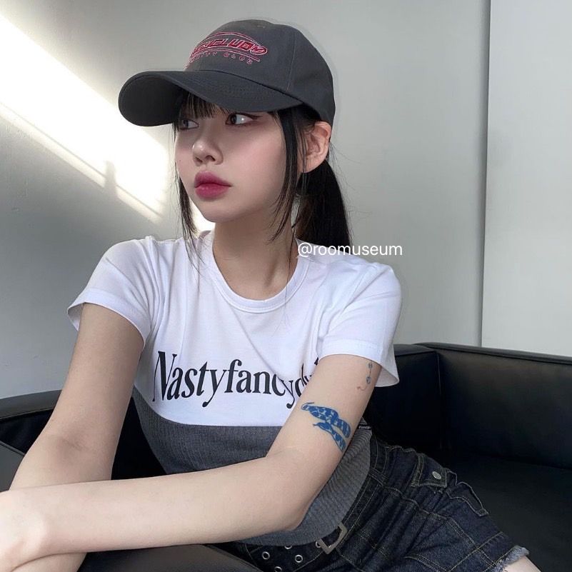 Fancy club 튜브 탑 믹스 슬림 티 F23QB472