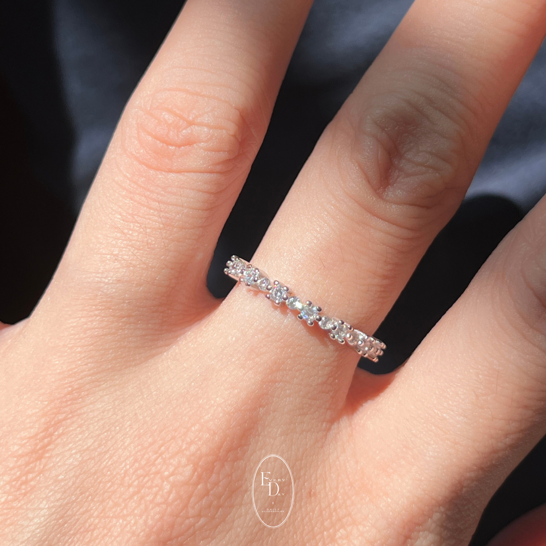 [11月新品！線戒新成員] 質感純銀．繁花線戒