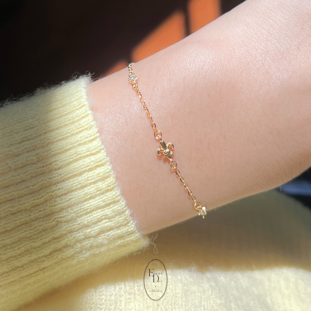 [12月新品！拜託一定要買~] 質感純銀．皇家百合手鍊