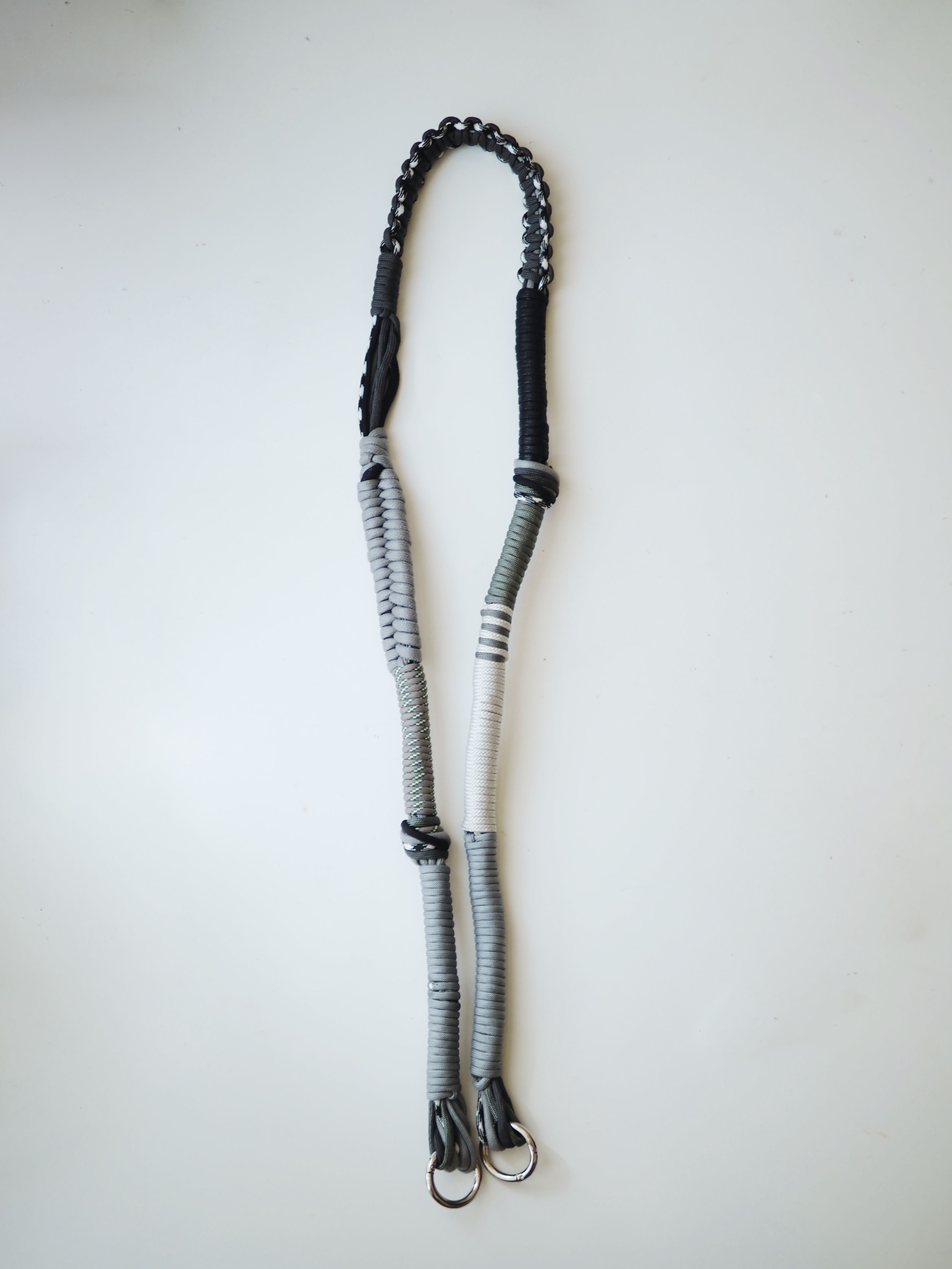 （現貨）L-08  灰階雜訊  ∷∷  Black x Grey