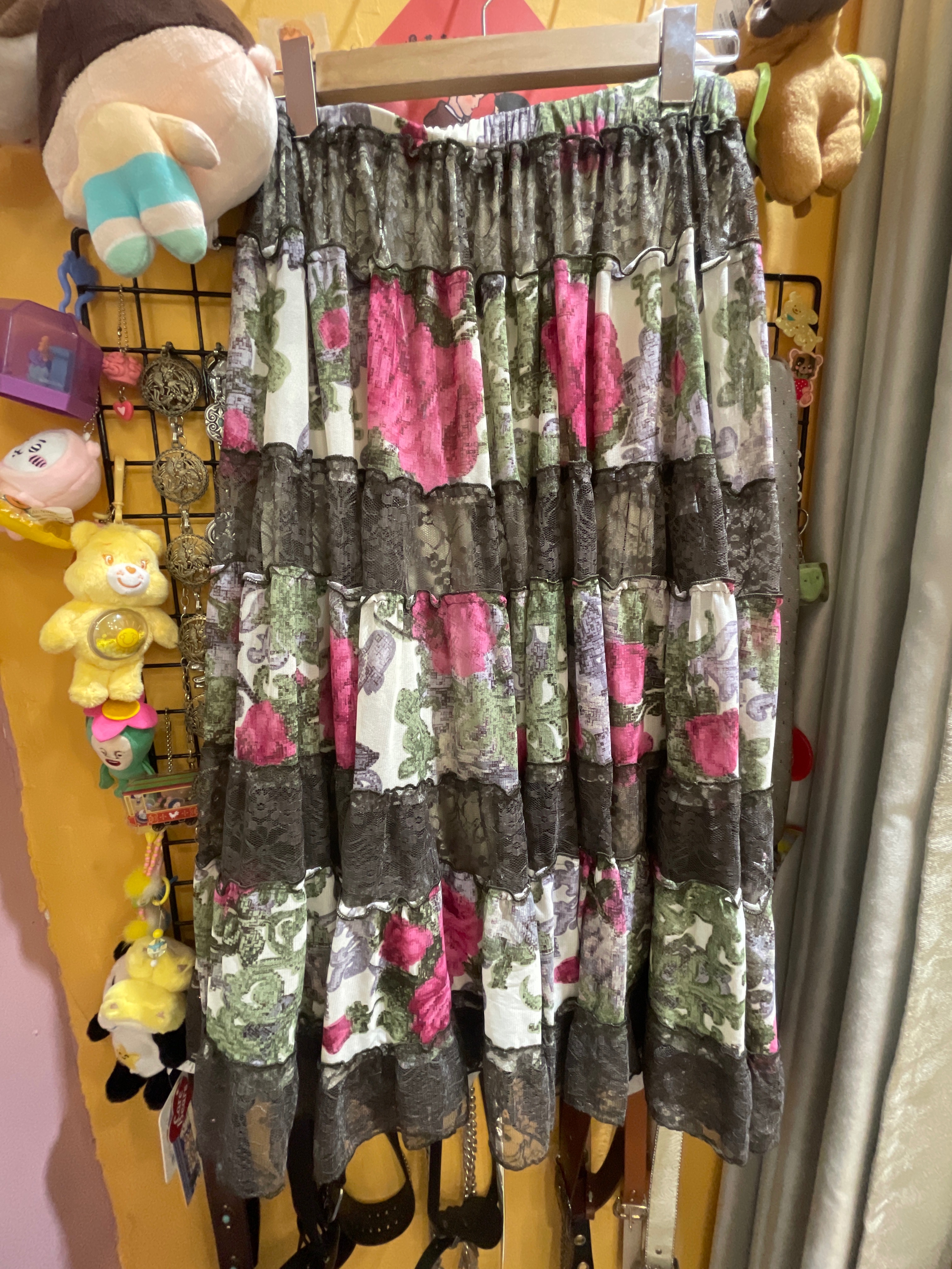 花花蕾絲拼接長裙