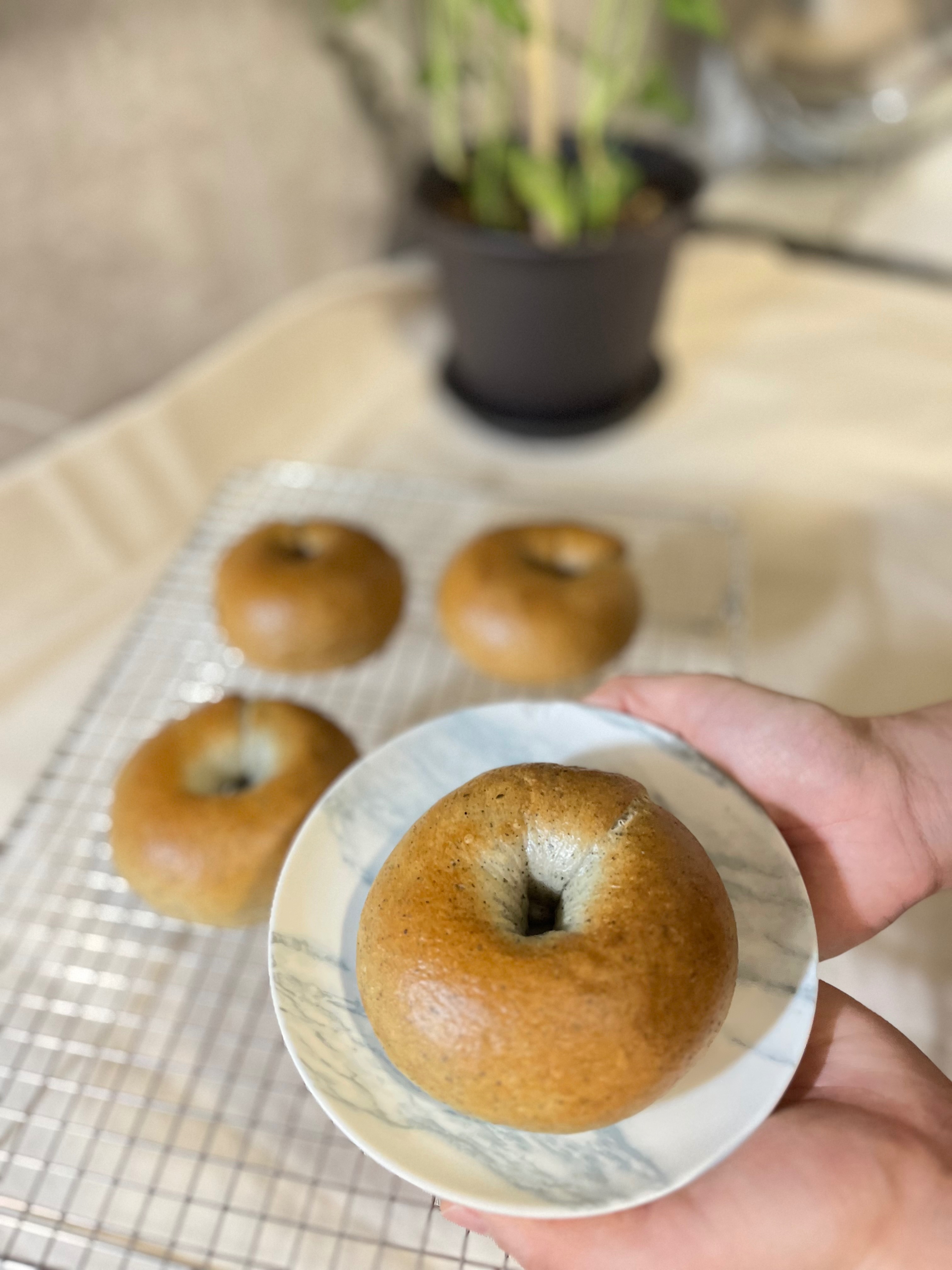 芝麻乳酪貝果
