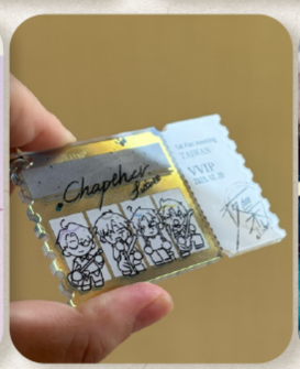 彩虹膜吊飾