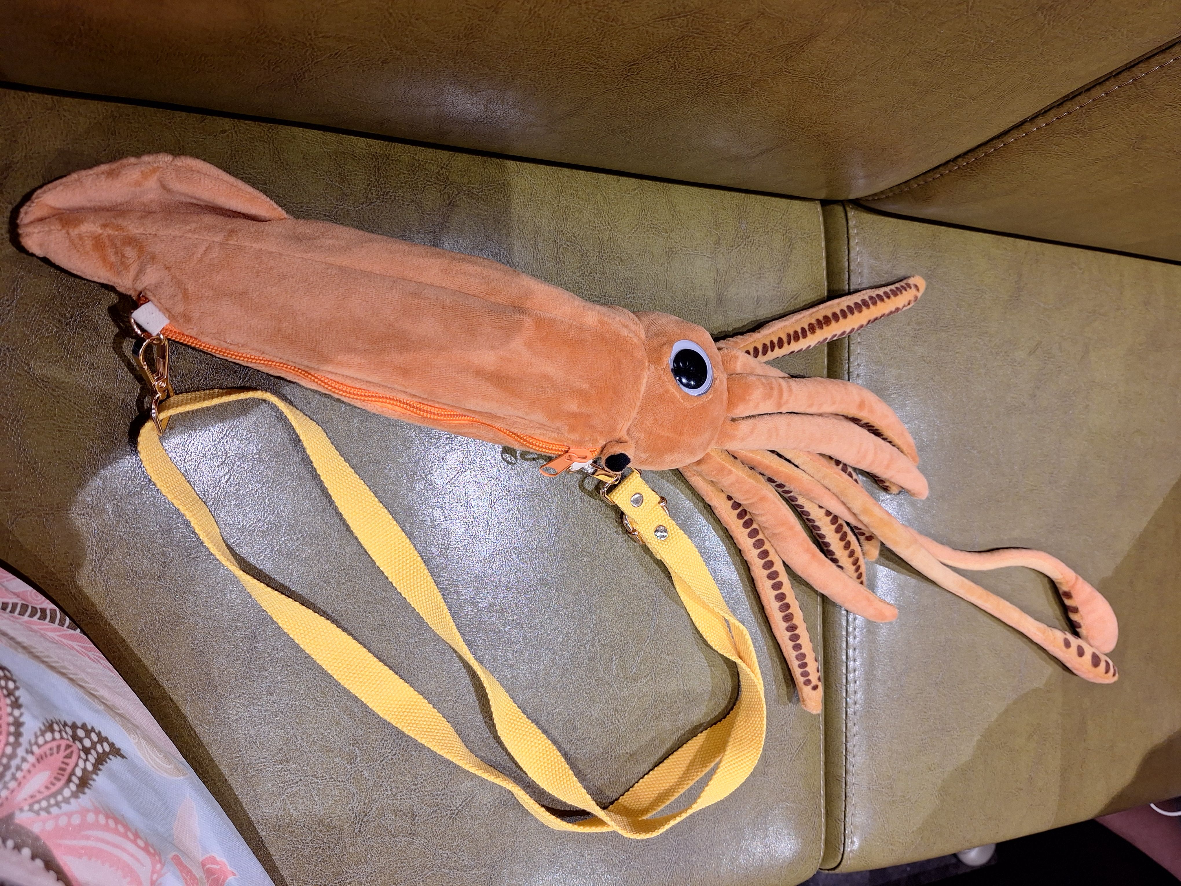大王魷魚娃包
