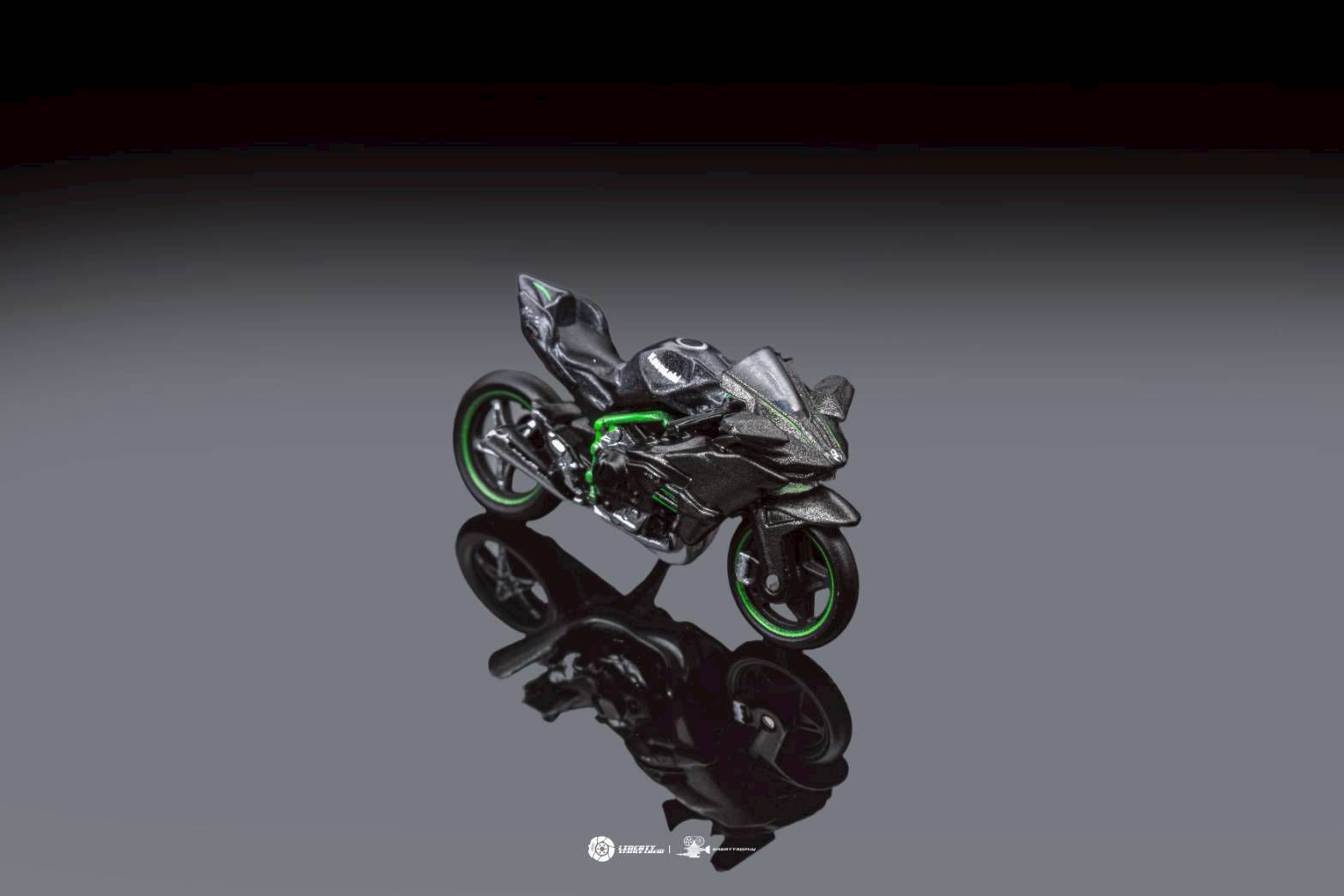1/64 Kawasaki H2R Motorcycle