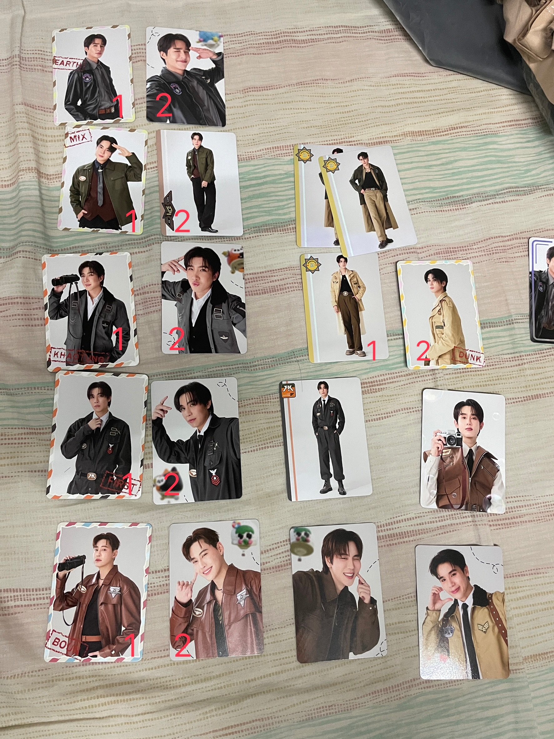 LOL2025隨機卡（2張以上才出貨）