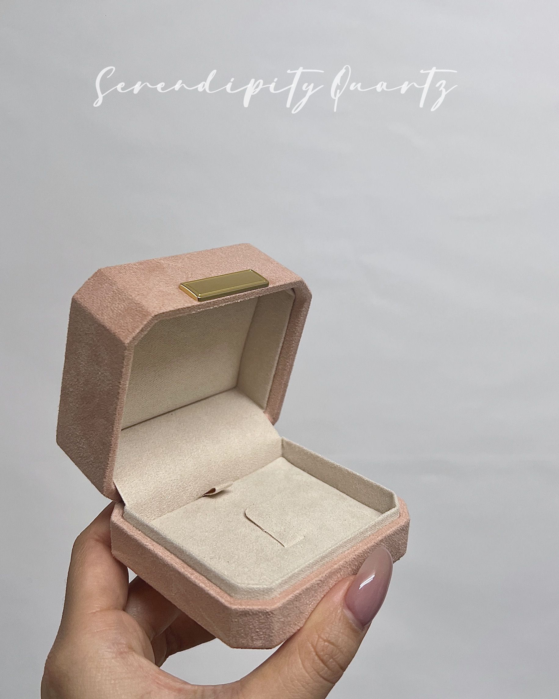 全新擺設品/拍照道具-麂皮戒指盒/飾品盒