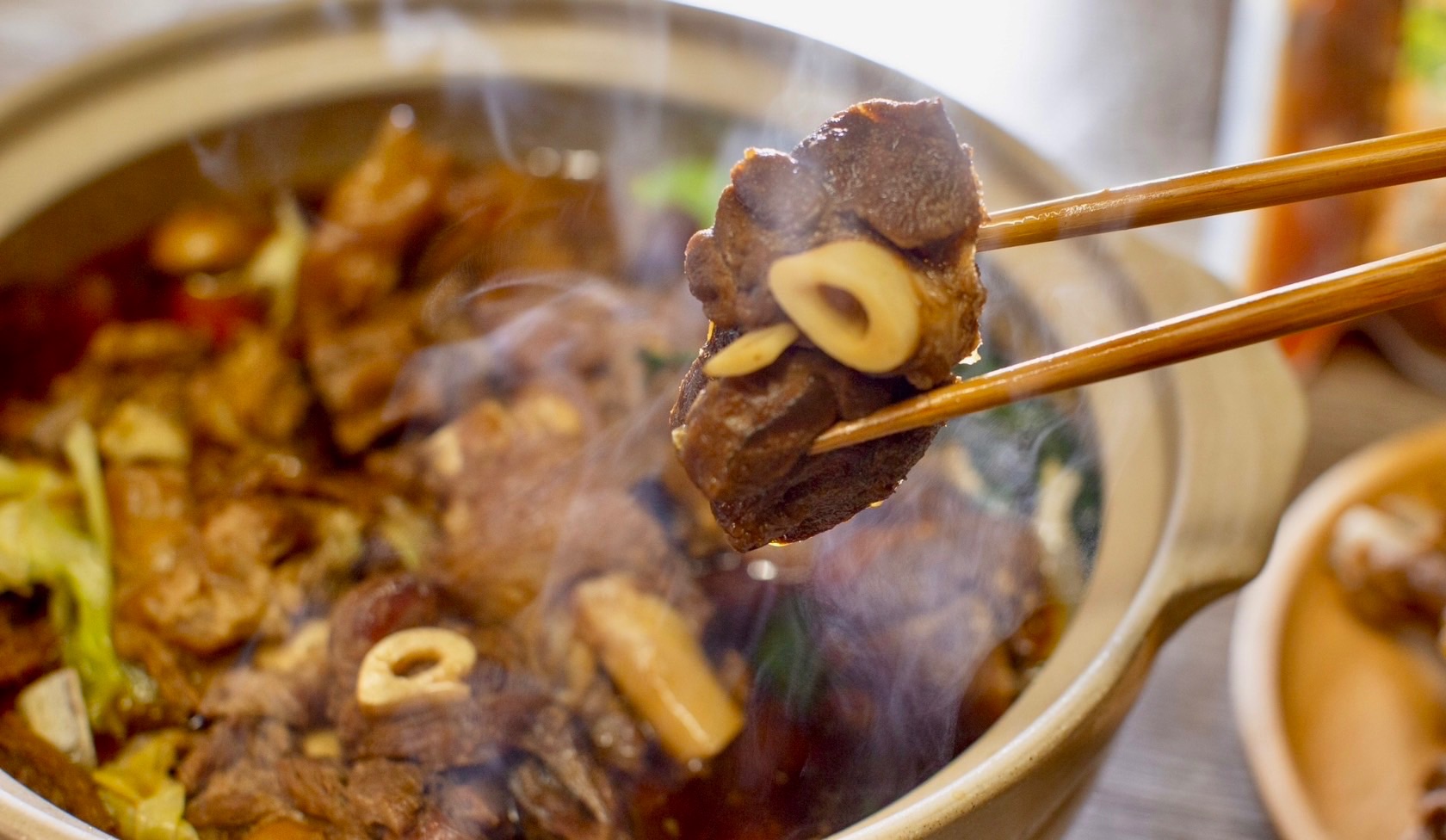 赤崁紅燒羊肉爐（羊腿肉）
