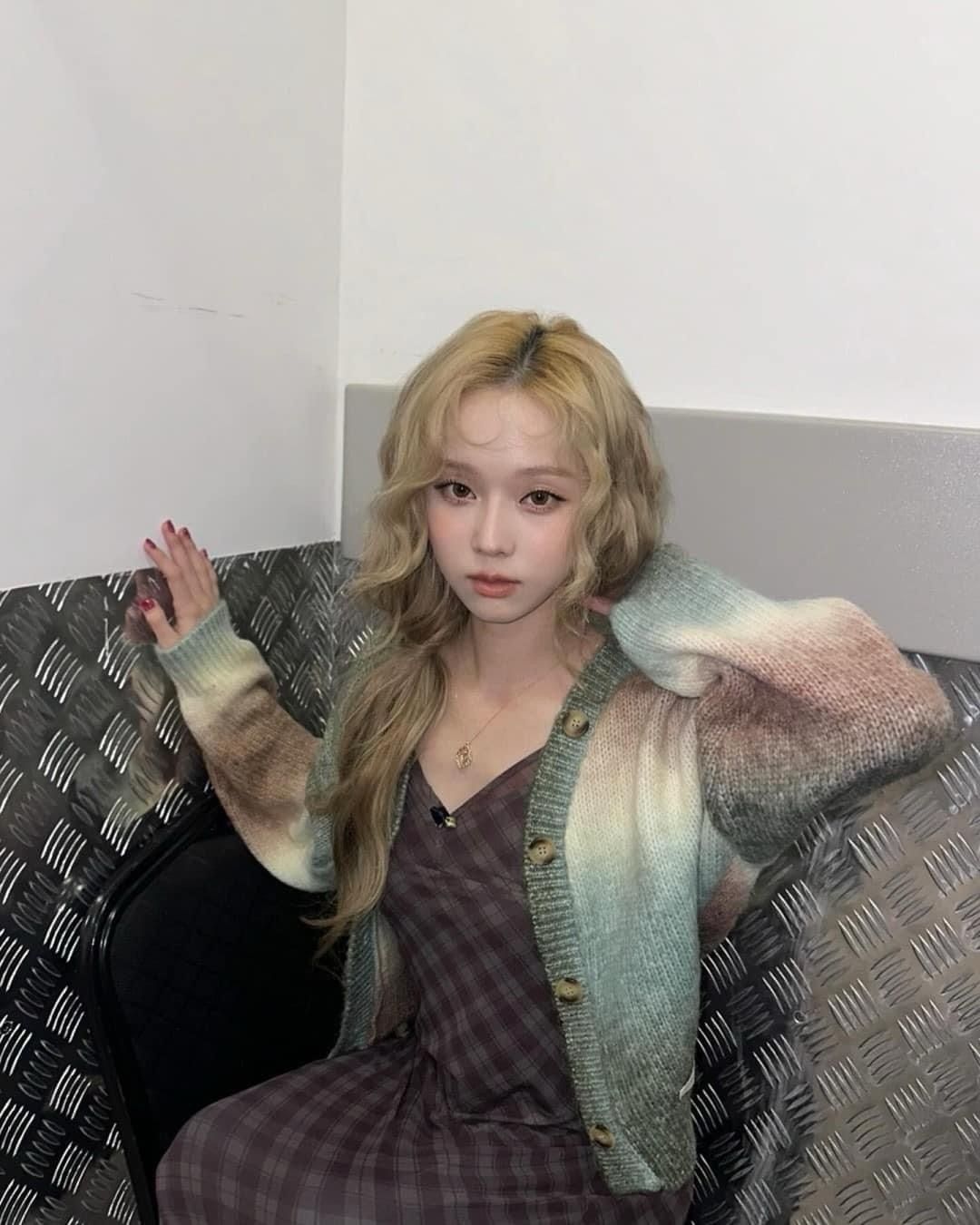 特價隨時收單✿ 冬天同款 暈染色感針織外套 노라 투웨이 버튼 가디건