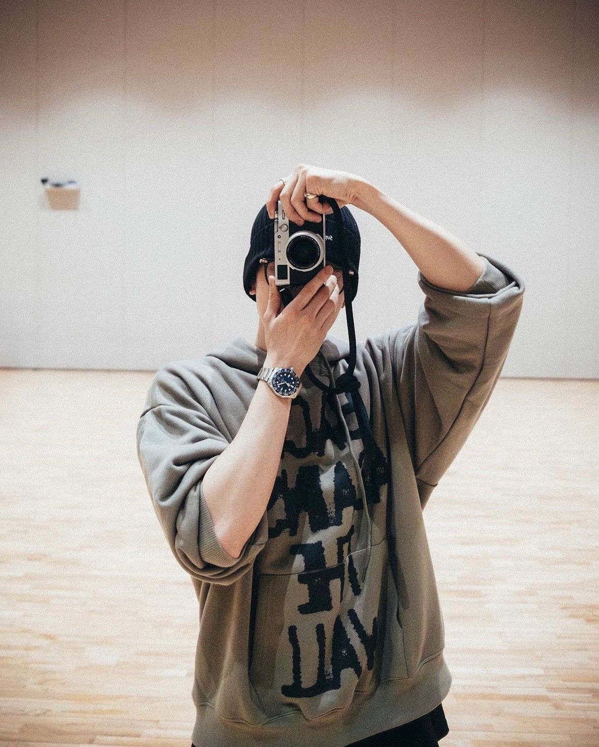 特價隨時收單✿ 圓佑同款 BAW HOODIE