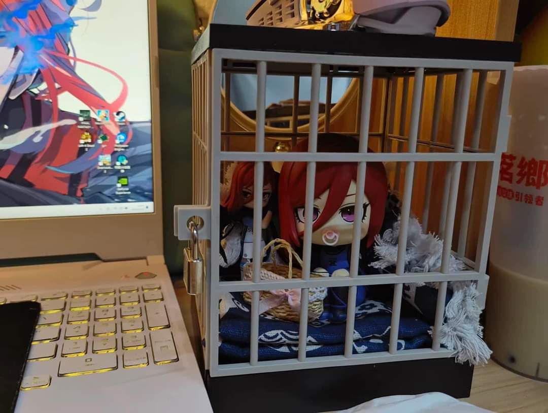 娃用監獄風 擺盒