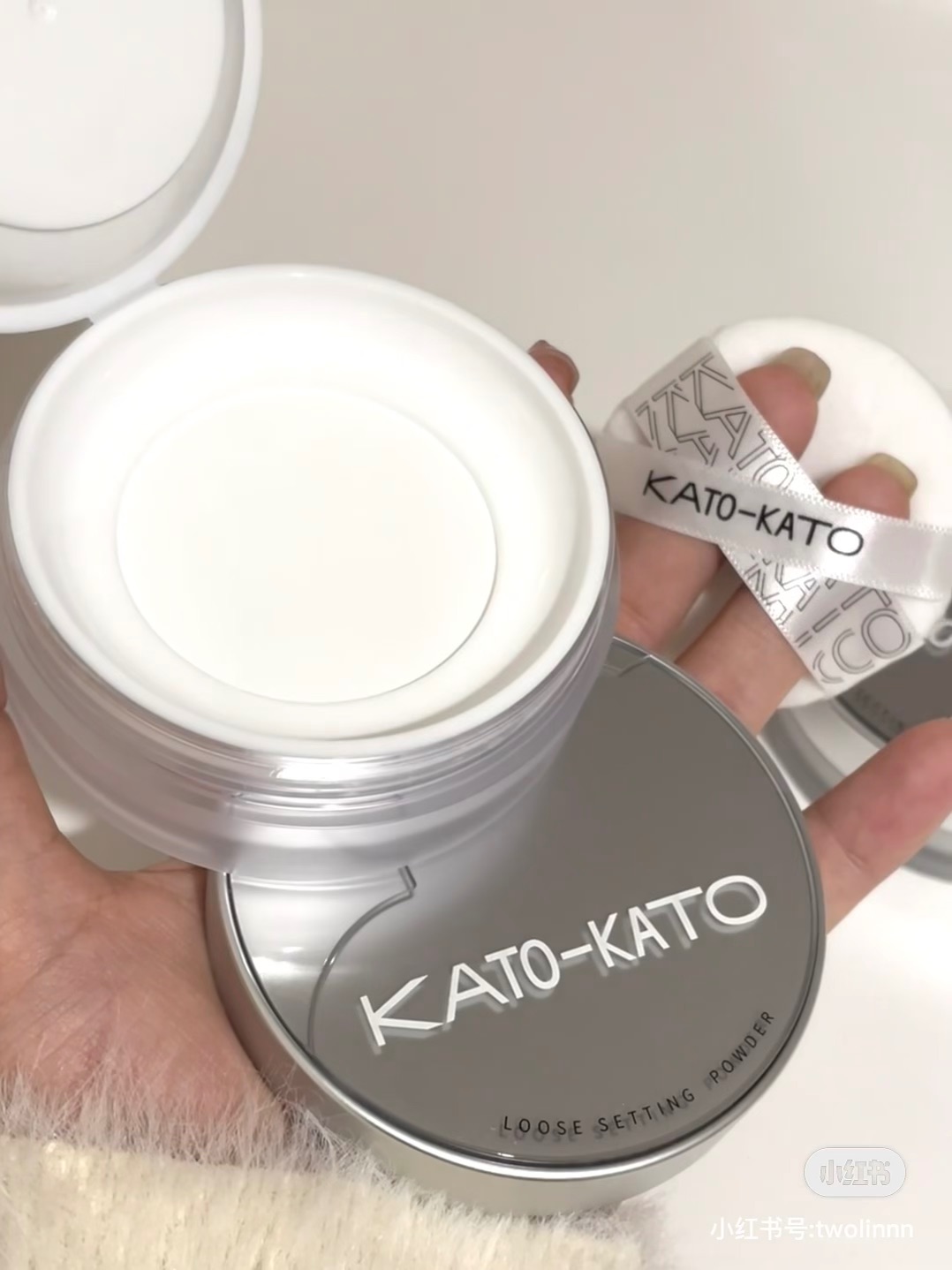 Kato恰到合拍/多雲轉霧散粉