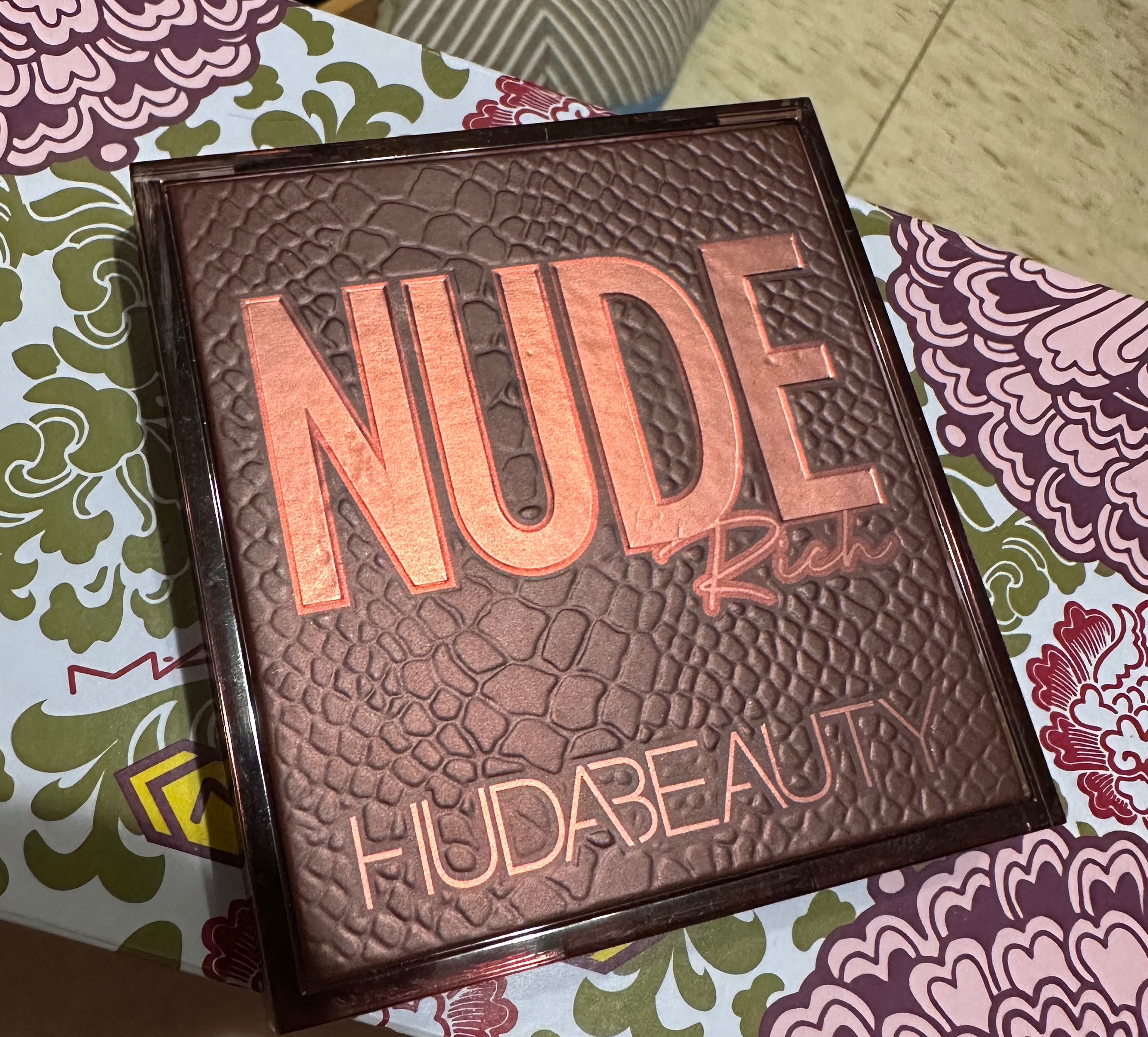 HUDA beauty 九宮格