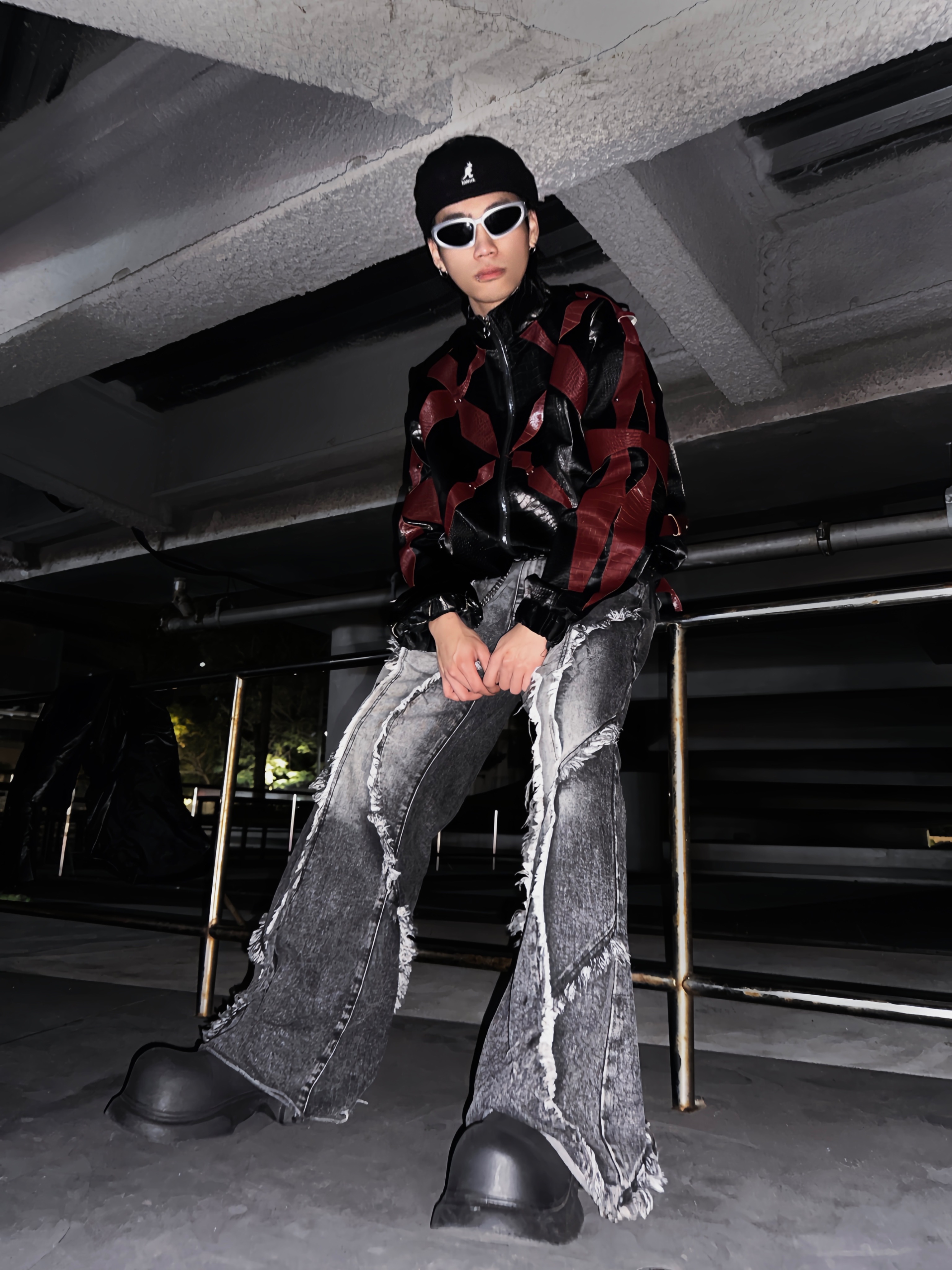 美式嘻哈鱷魚皮菱格銀扣皮外套