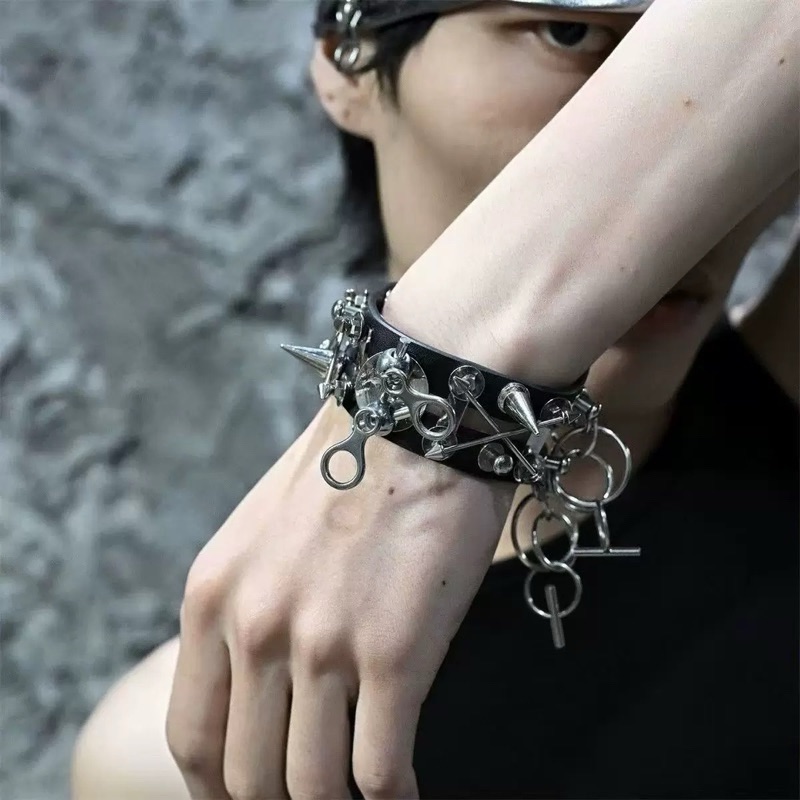 龐克鏈條鉚釘手環