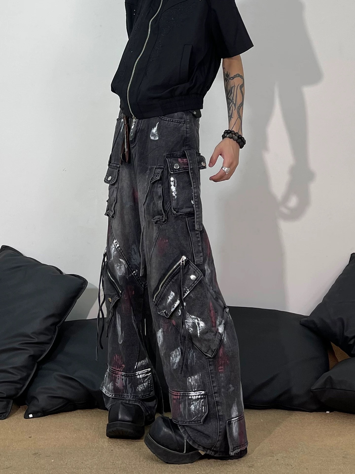 龐克塗鴉噴漆多拉鏈工裝牛仔褲