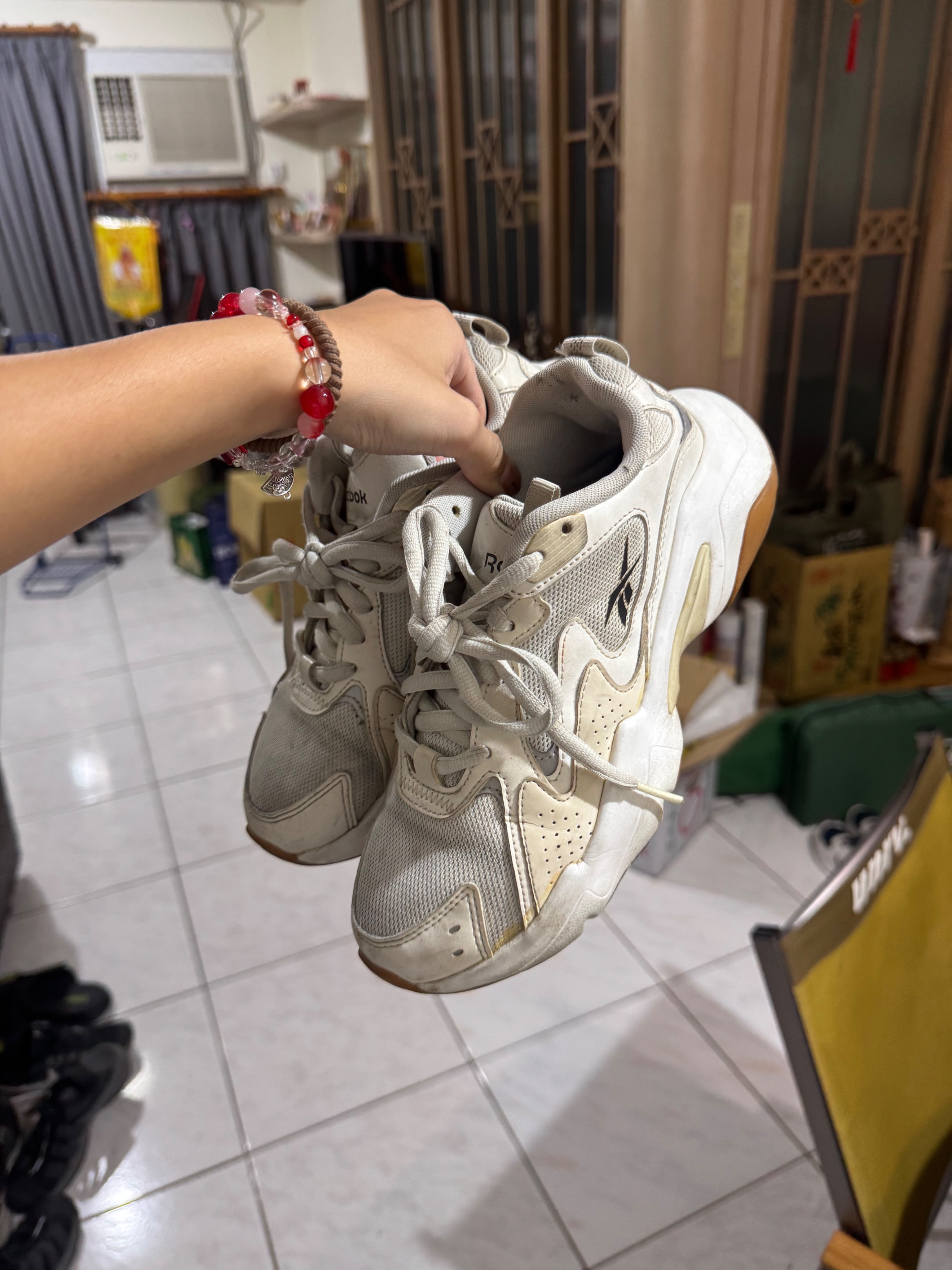 reebok鞋