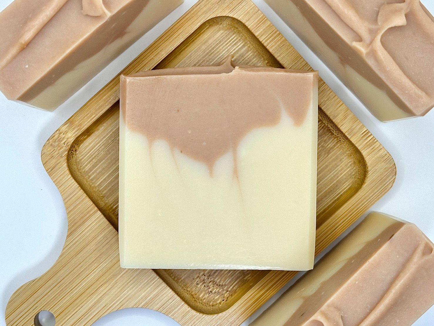 🌾 養膚保濕｜酒粕潤澤皂（補水亮膚／乾燥肌修護）