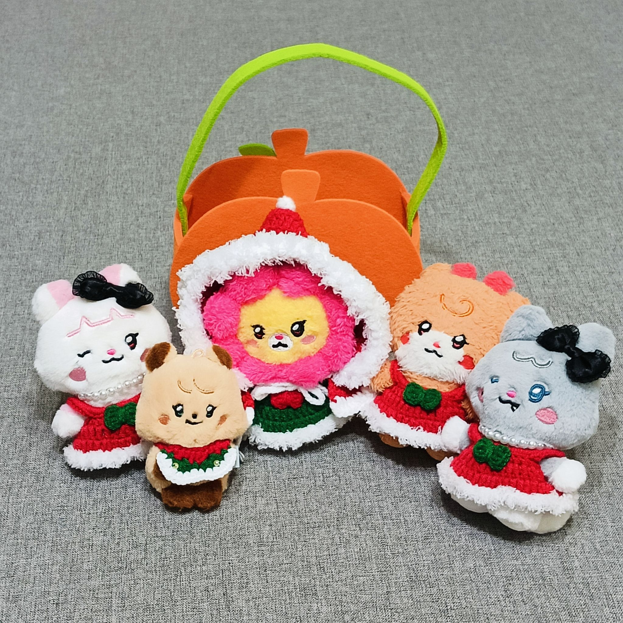 i-dle  娃衣 斗篷 聖誕節系列款