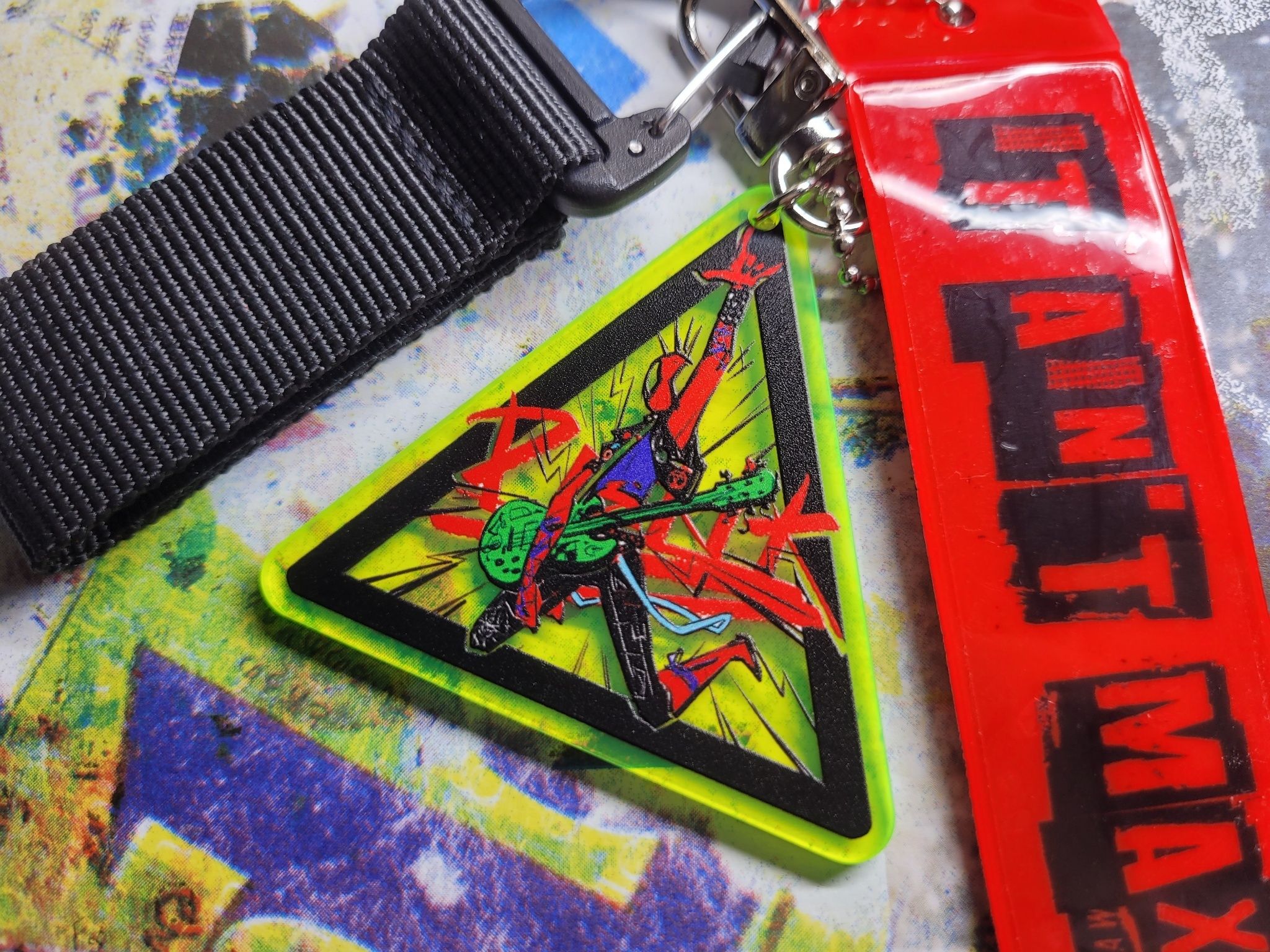 [新品] Punk! 螢光黃綠吊飾