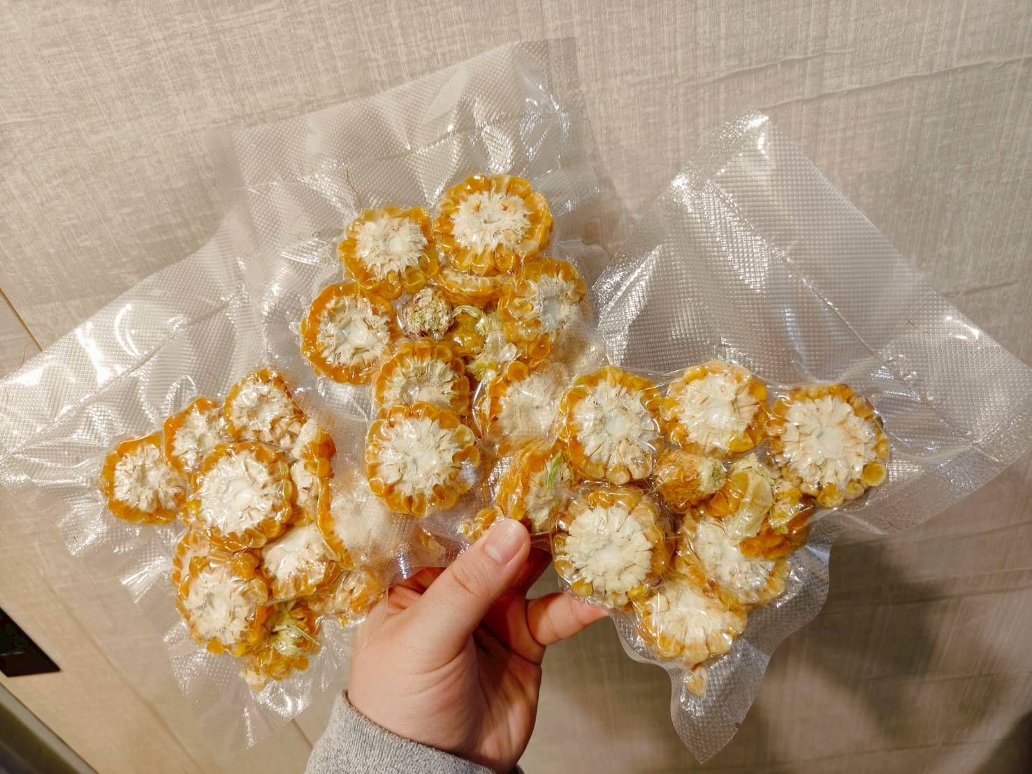 自烘玉米乾（糯米玉米＆水果玉米）