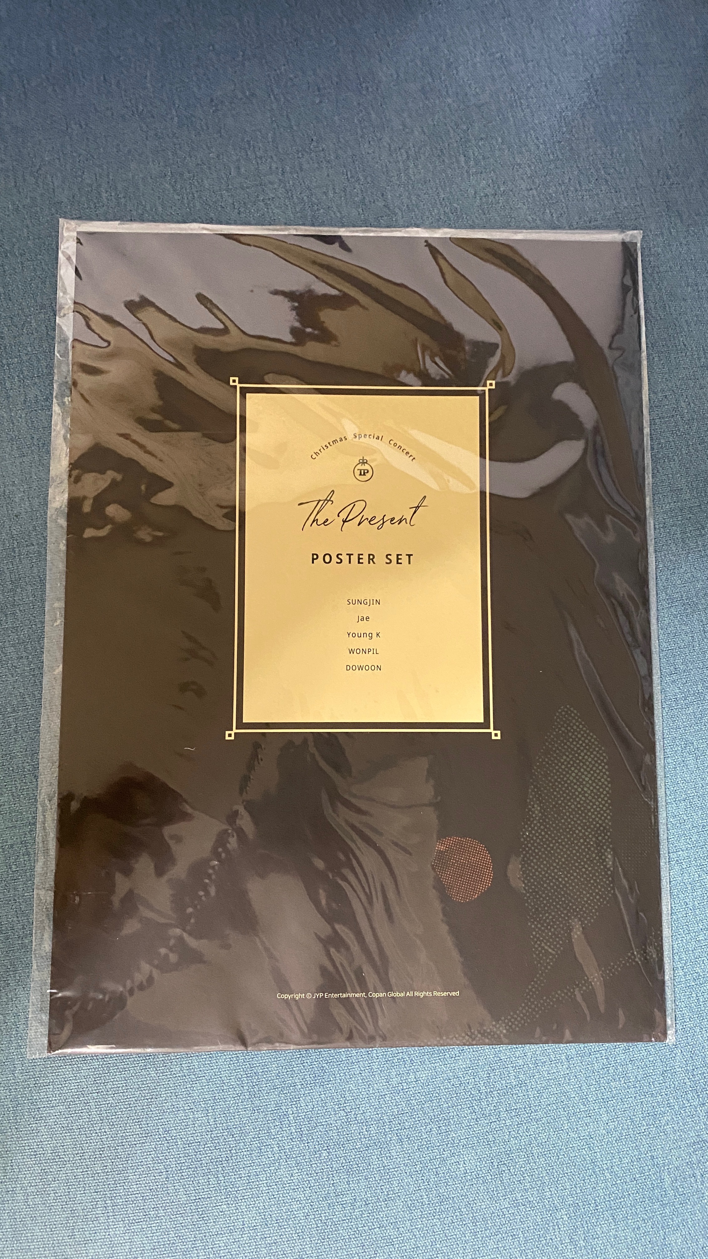 The Present 聖誕控 海報組