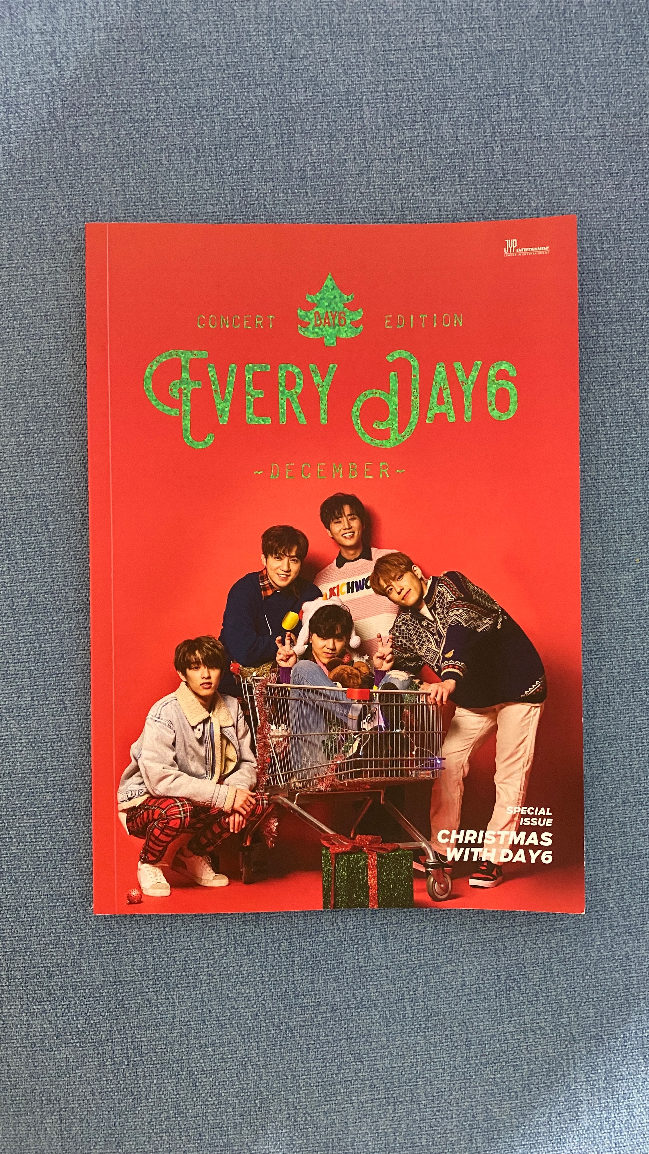 EVERY DAY6 DECEMBER 場刊