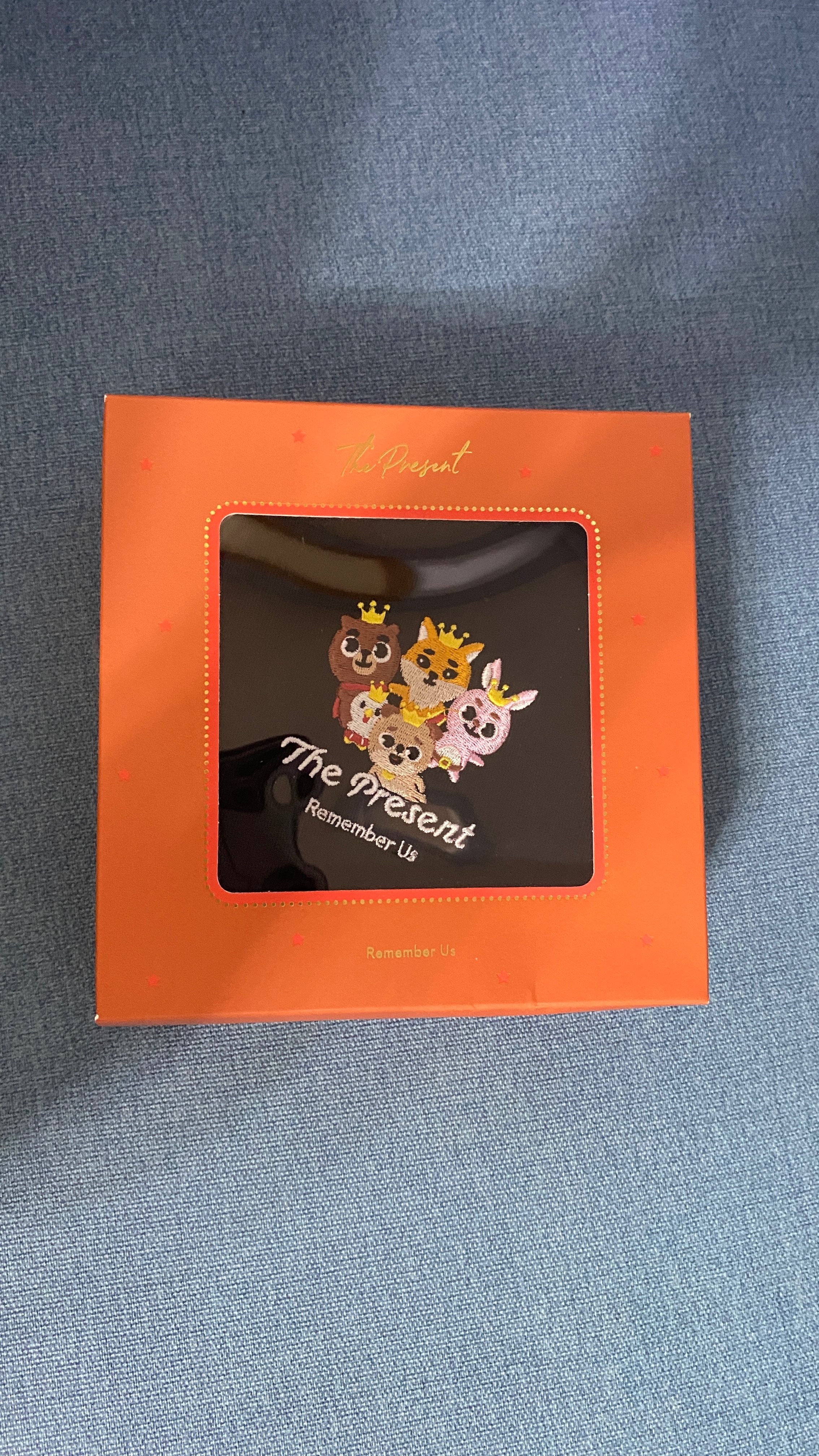 The Present 聖誕控 圓形小包