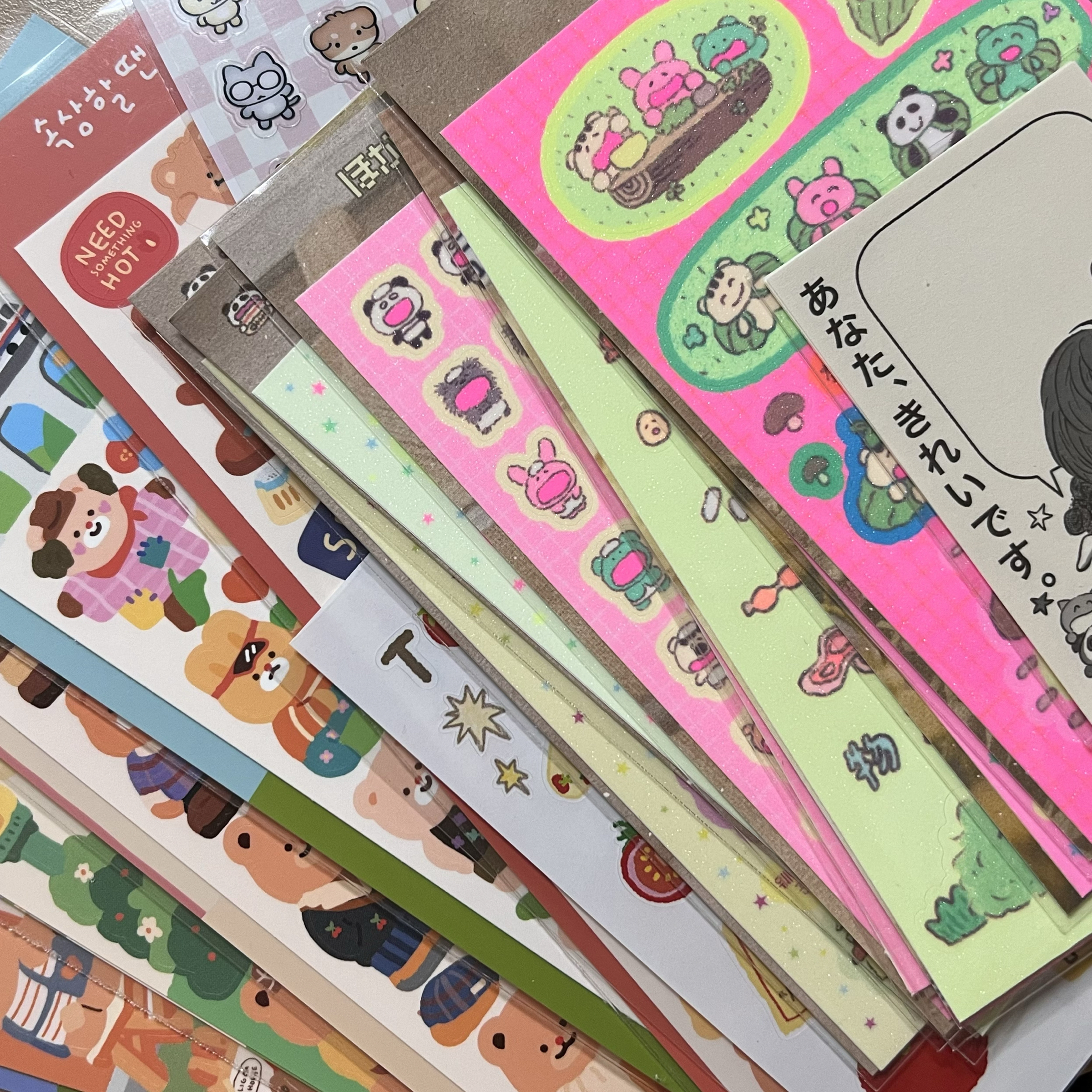 韓國品牌貼紙 damzziart， hee hee club， love my room， khakiz手帳貼紙