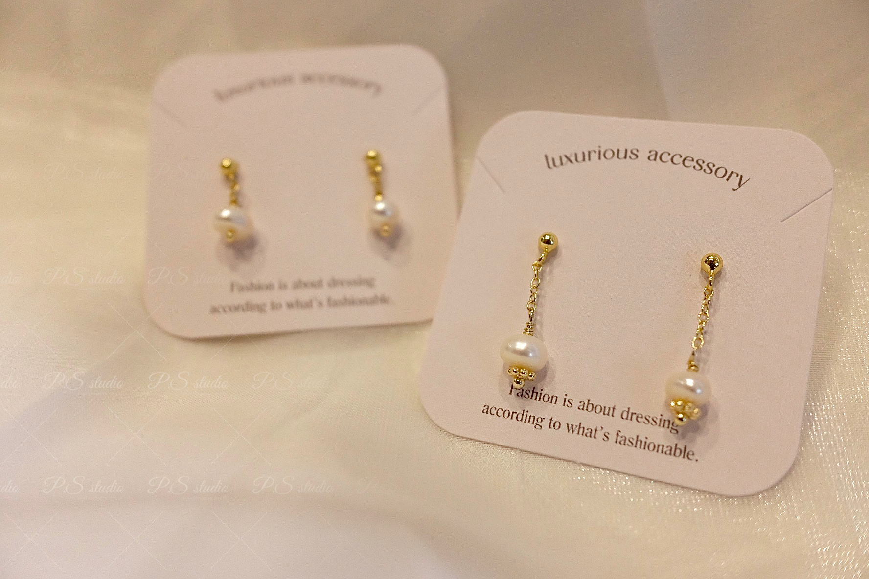 冬日月色。天然淡水珍珠垂墜氣質耳環。P.Sstudio。