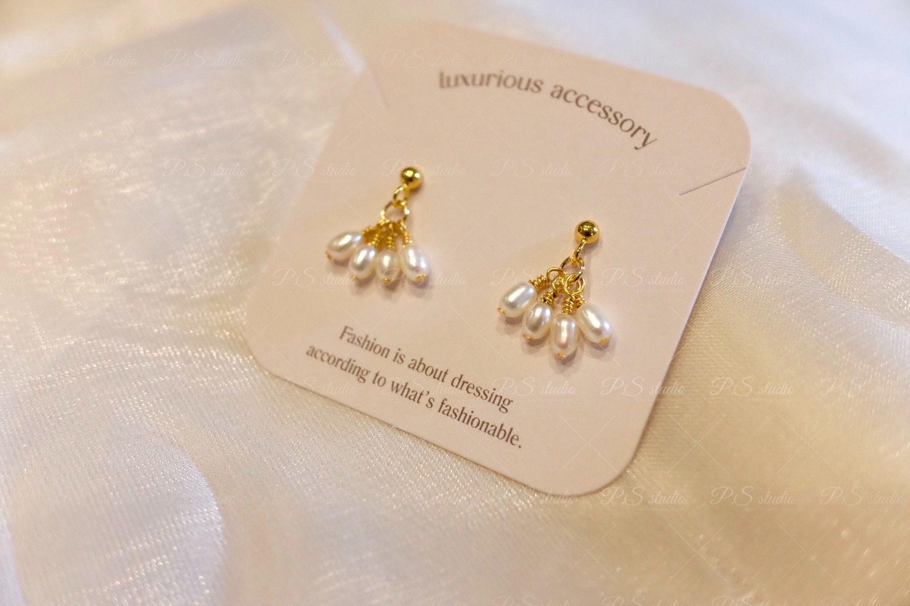 流蘇。天然淡水珍珠垂墜氣質耳針耳環。P.Sstudio。
