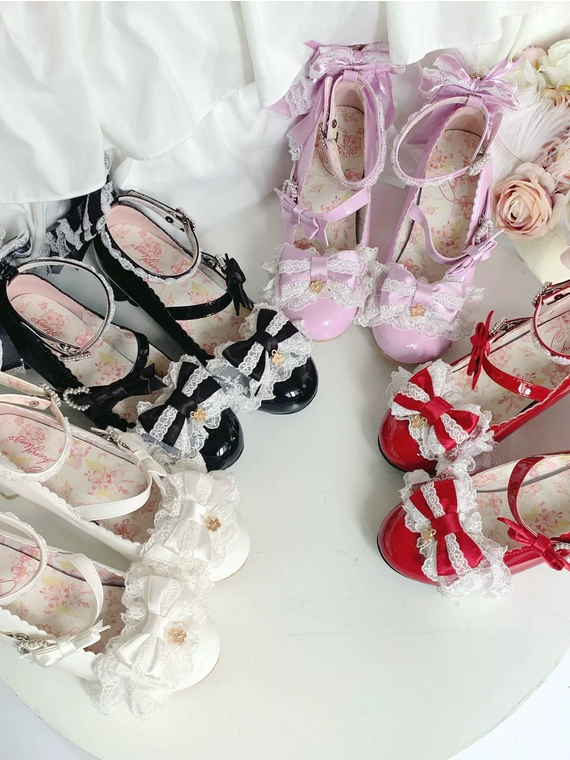 【代購預購】lolita踏櫻漫舞 櫻花吊墜蝴蝶結蕾絲花邊珍珠愛心鞋扣櫻花造型鞋跟蘿莉塔高跟鞋/中跟皮鞋 甜美蘿莉塔