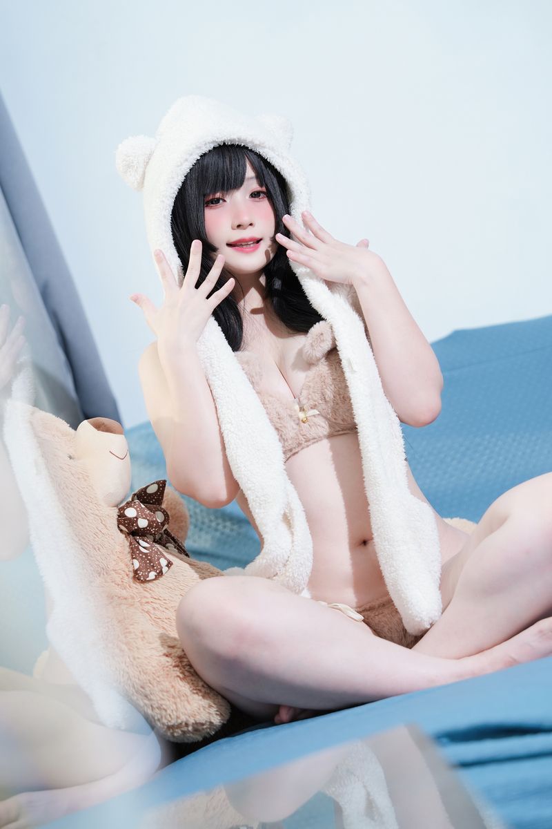 可愛小熊睡衣派對（5款照片）