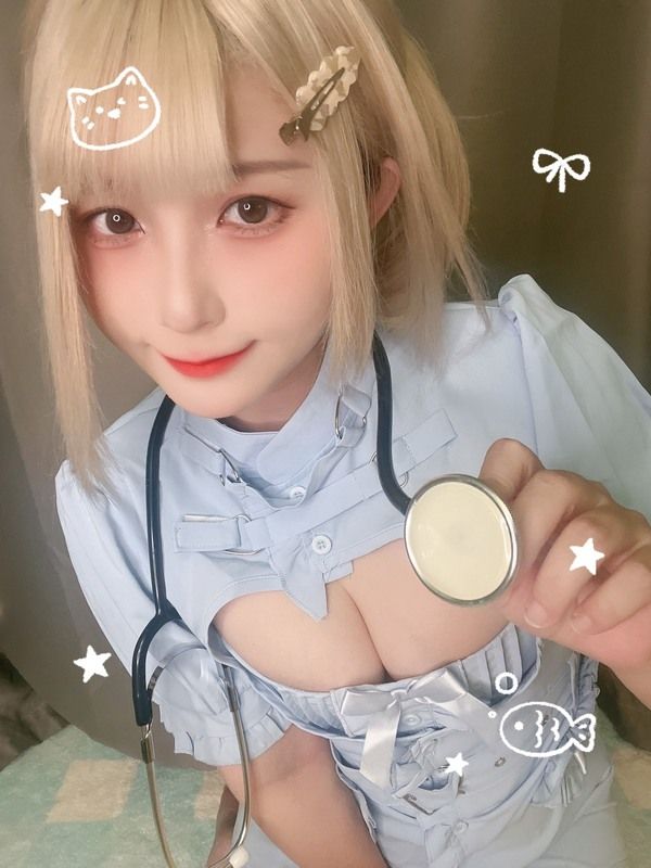 新護士阿姨關心你的健康（拍立得）