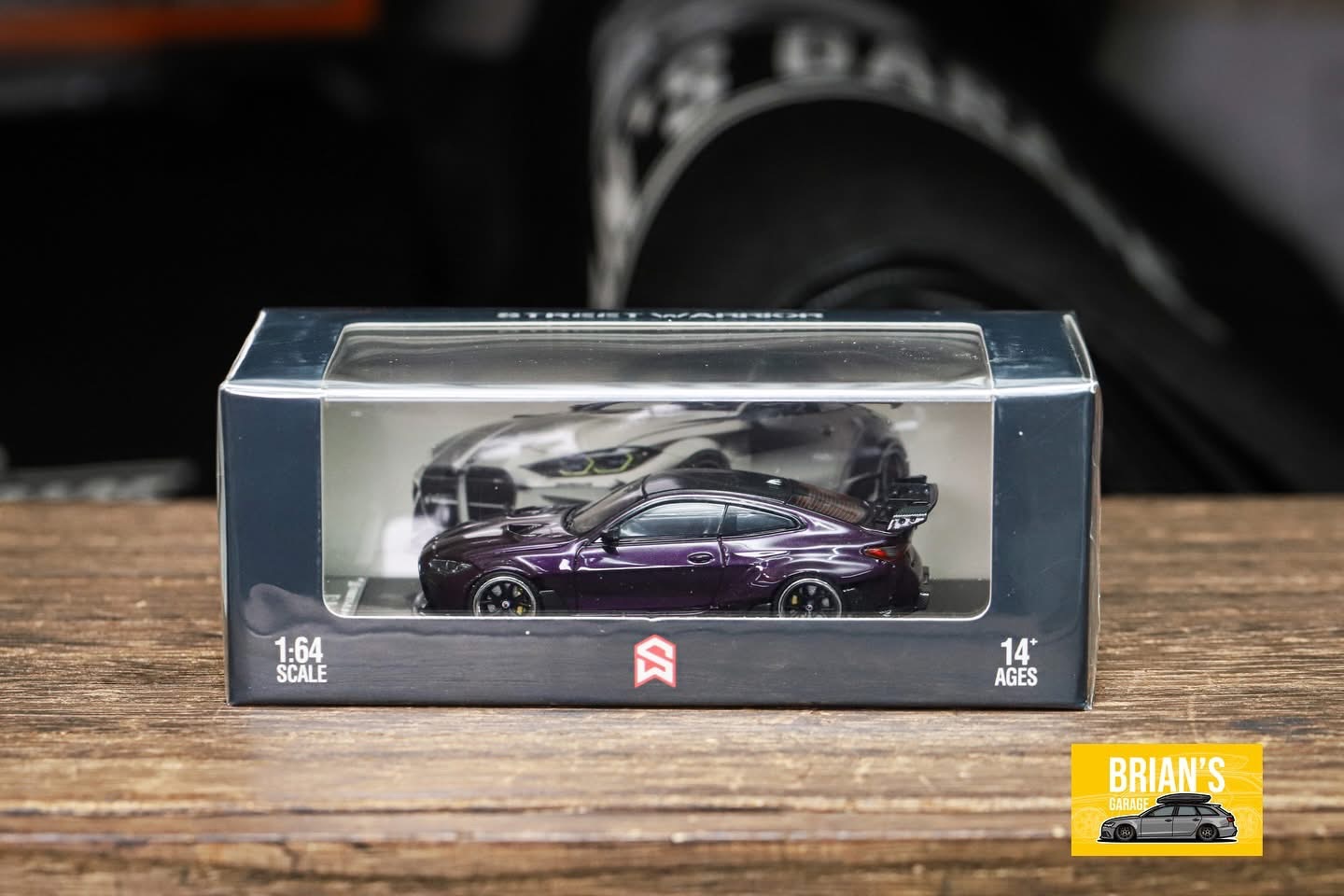 Street W64pon 1/64 BMW G82 M4 ADRO BODY KIT 暗夜紫特別版