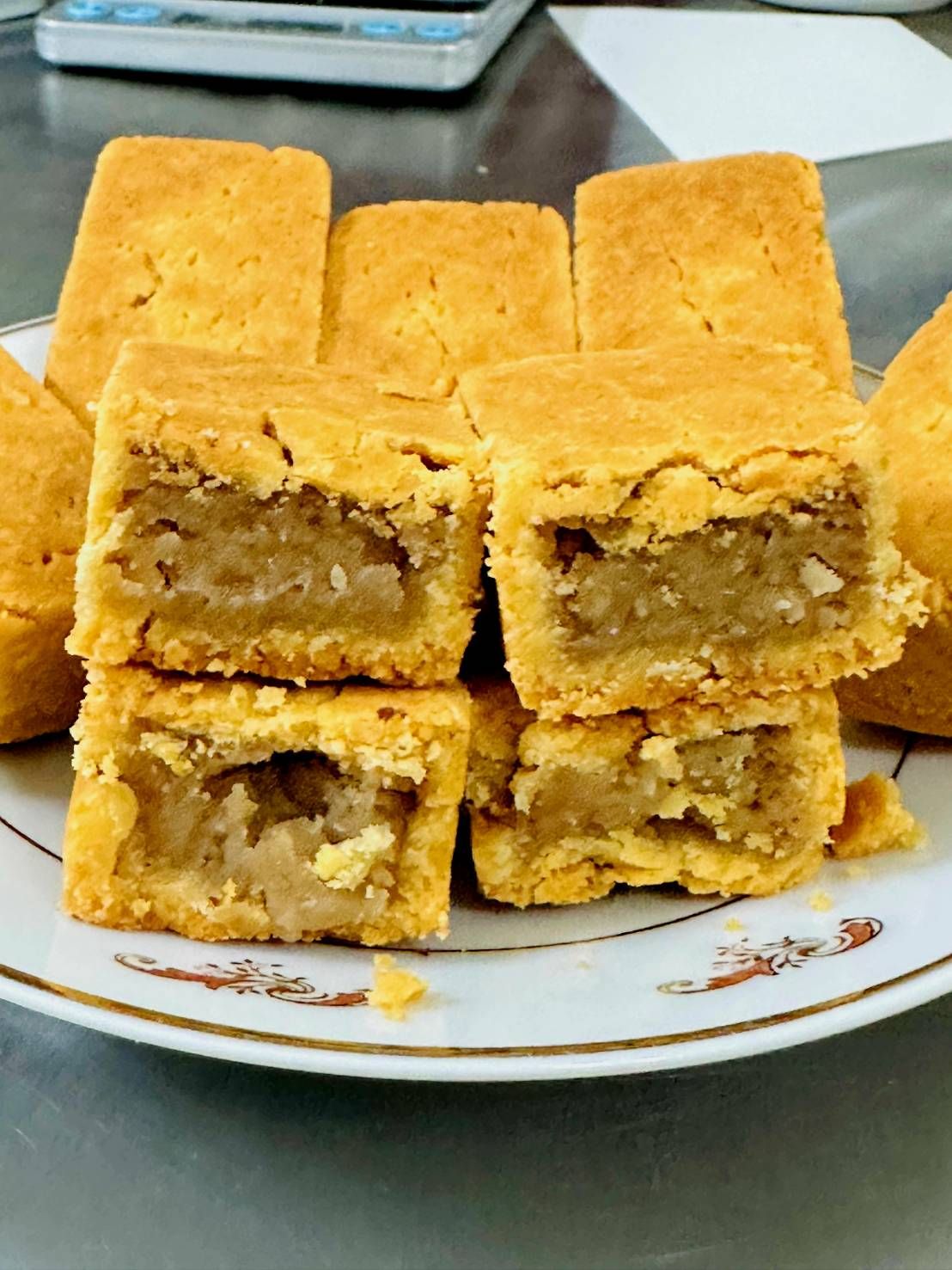 【鳳梨鑫】金磚酥禮盒，一盒六入